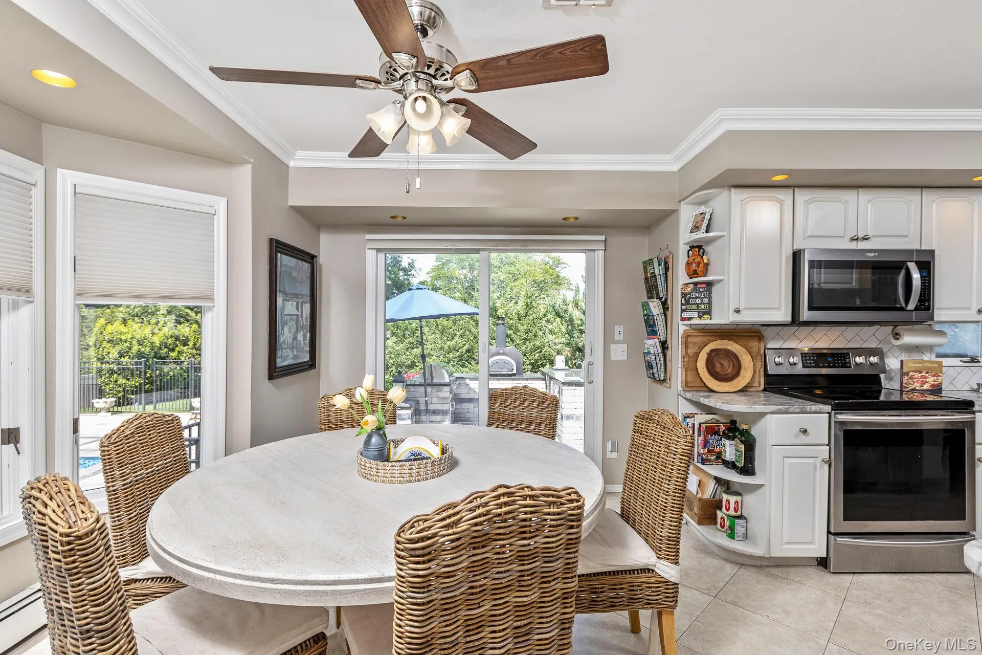27 Winslow Lane, Smithtown, NY, 4 Bedrooms Bedrooms, 8 Rooms Rooms,2 BathroomsBathrooms,Residential,For Rent,Winslow,0,1009232 27 Winslow Lane, Smithtown, NY, 4 Bedrooms Bedrooms, 8 Rooms Rooms,2 BathroomsBathrooms,Residential,For Rent,Winslow,0,1009232