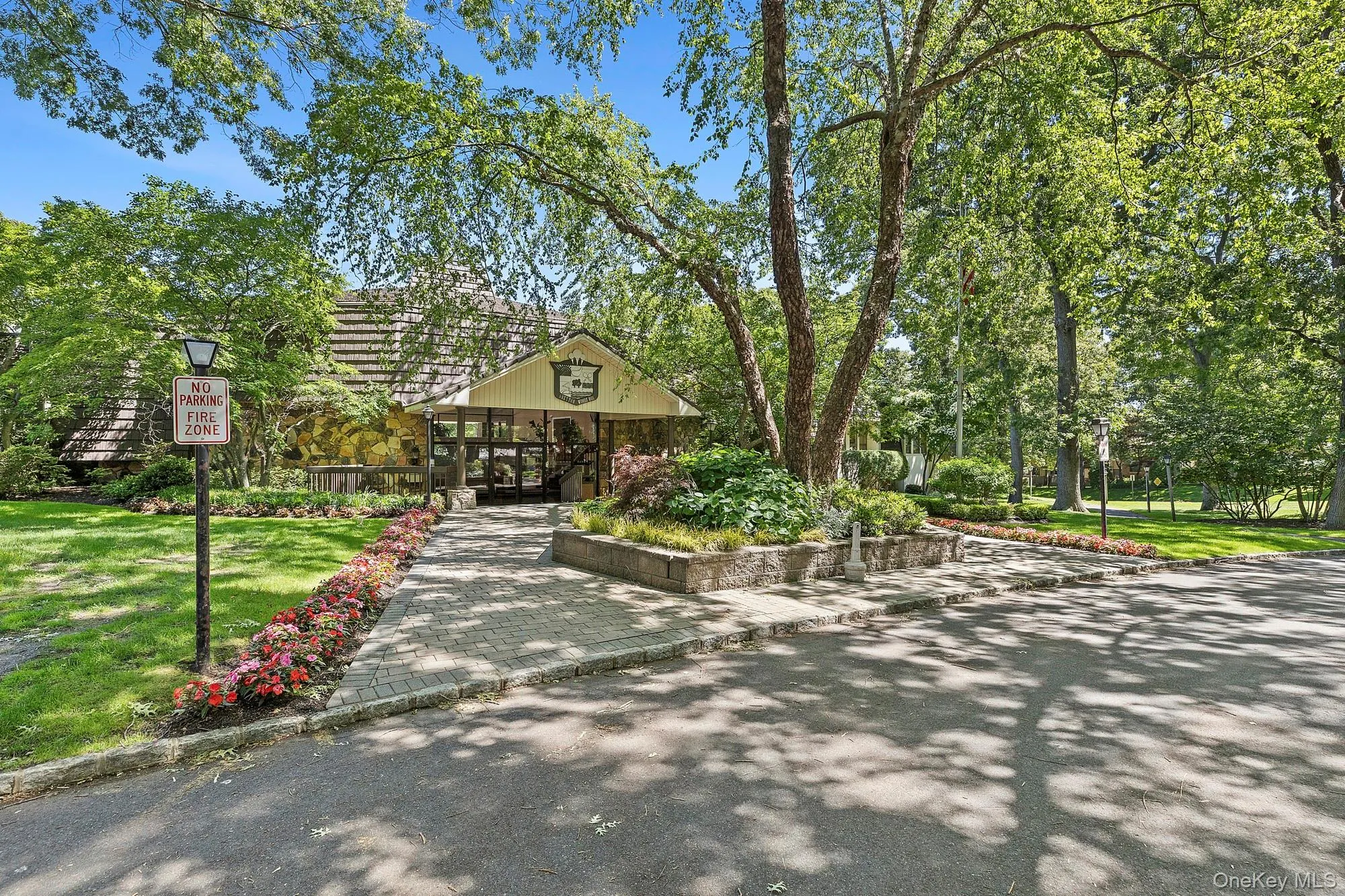364 Woodland Court, Brookhaven, NY, 2 Bedrooms Bedrooms, 5 Rooms Rooms,1 BathroomBathrooms,Residential,For Rent,Woodland,0,1009235 364 Woodland Court, Brookhaven, NY, 2 Bedrooms Bedrooms, 5 Rooms Rooms,1 BathroomBathrooms,Residential,For Rent,Woodland,0,1009235