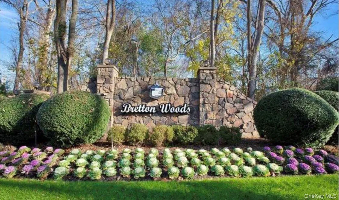 364 Woodland Court, Brookhaven, NY, 2 Bedrooms Bedrooms, 5 Rooms Rooms,1 BathroomBathrooms,Residential,For Rent,Woodland,0,1009235 364 Woodland Court, Brookhaven, NY, 2 Bedrooms Bedrooms, 5 Rooms Rooms,1 BathroomBathrooms,Residential,For Rent,Woodland,0,1009235
