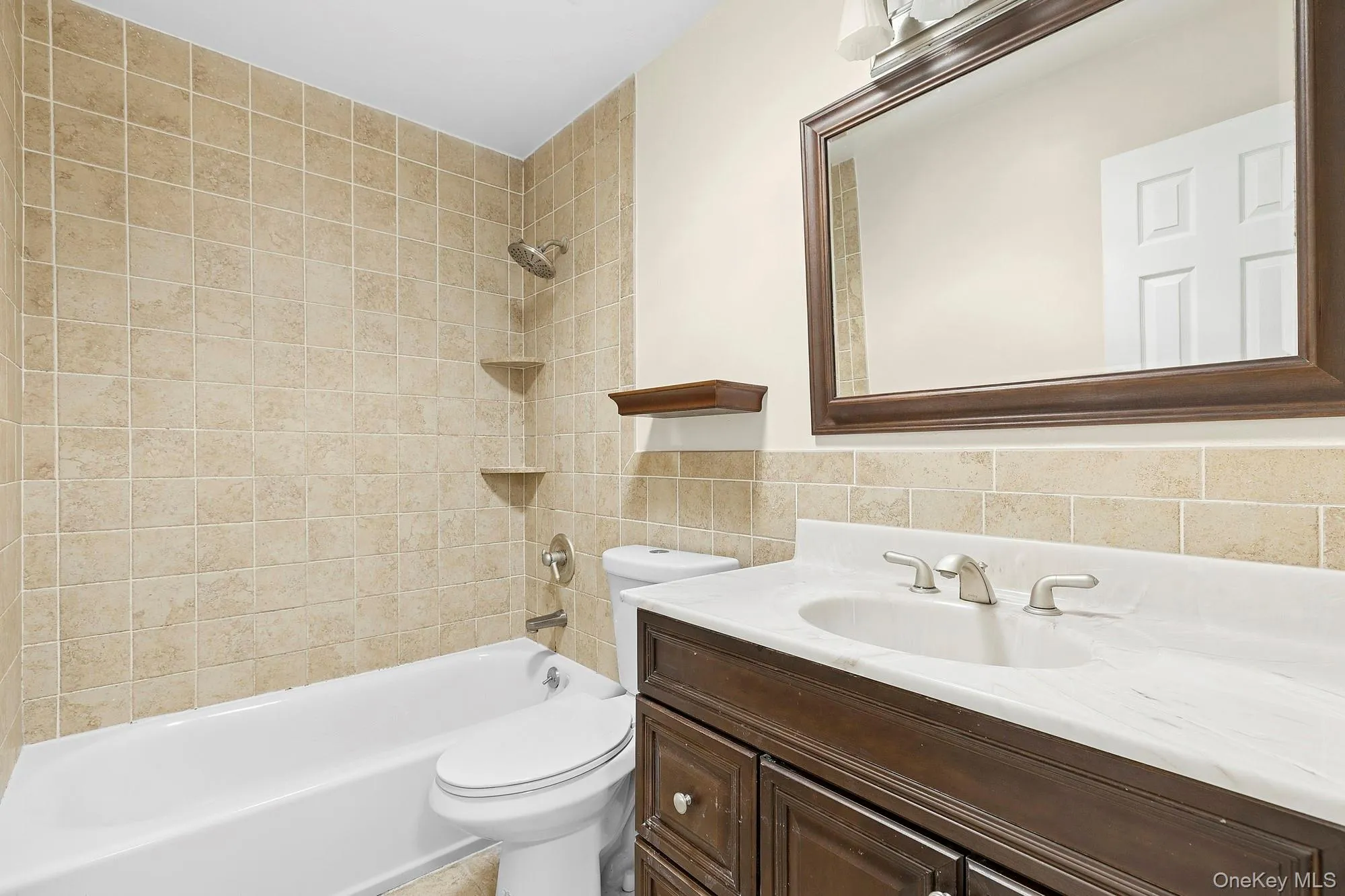 364 Woodland Court, Brookhaven, NY, 2 Bedrooms Bedrooms, 5 Rooms Rooms,1 BathroomBathrooms,Residential,For Rent,Woodland,0,1009235 364 Woodland Court, Brookhaven, NY, 2 Bedrooms Bedrooms, 5 Rooms Rooms,1 BathroomBathrooms,Residential,For Rent,Woodland,0,1009235