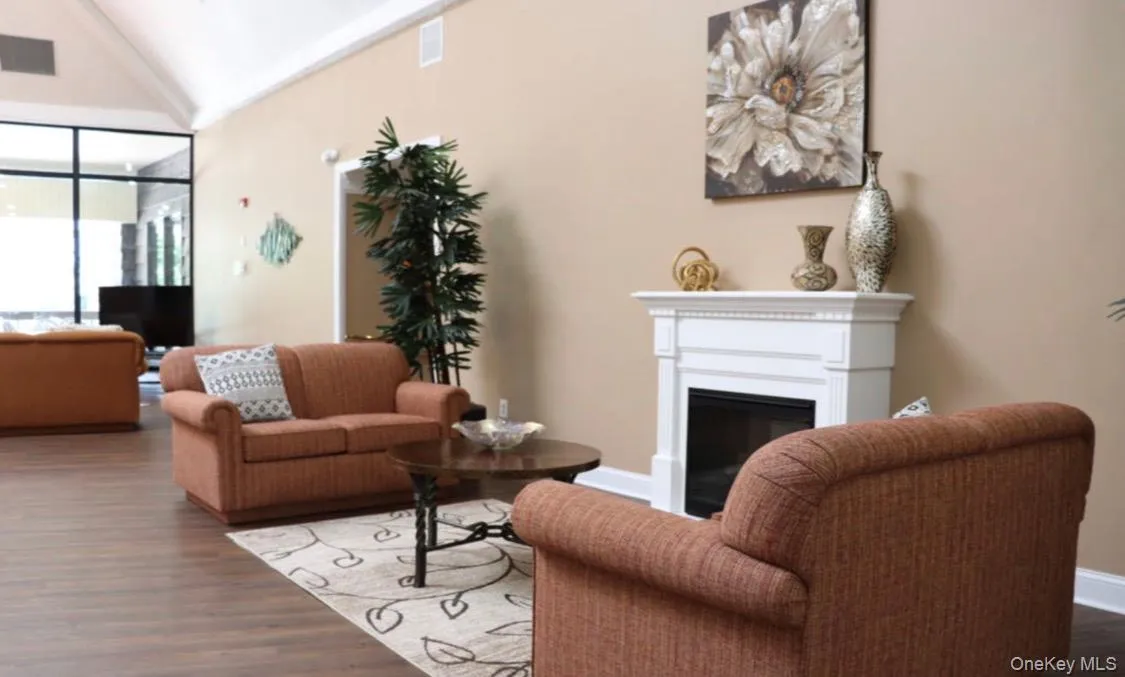 364 Woodland Court, Brookhaven, NY, 2 Bedrooms Bedrooms, 5 Rooms Rooms,1 BathroomBathrooms,Residential,For Rent,Woodland,0,1009235 364 Woodland Court, Brookhaven, NY, 2 Bedrooms Bedrooms, 5 Rooms Rooms,1 BathroomBathrooms,Residential,For Rent,Woodland,0,1009235