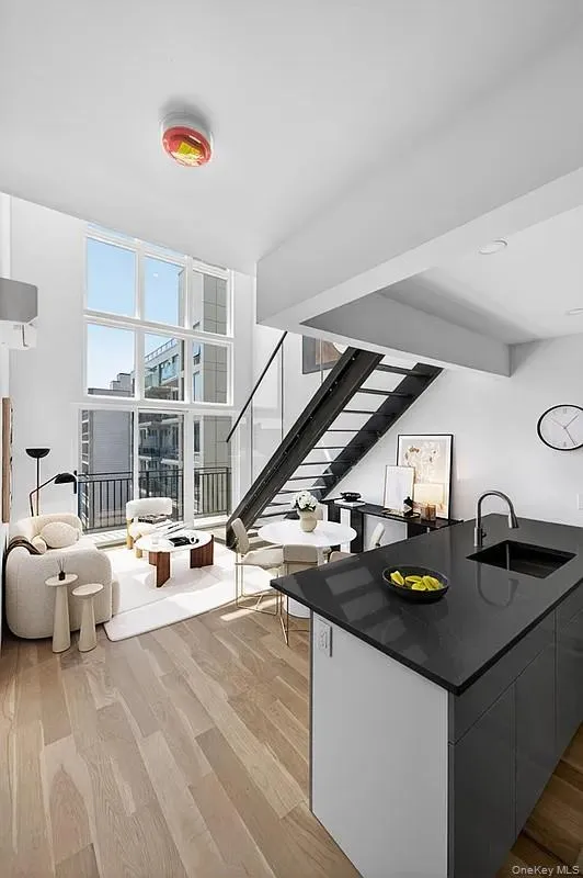 31-65 14th Street, New York, NY, 2 Bedrooms Bedrooms, 5 Rooms Rooms,1 BathroomBathrooms,Residential,For Rent,14th,0,1009239 31-65 14th Street, New York, NY, 2 Bedrooms Bedrooms, 5 Rooms Rooms,1 BathroomBathrooms,Residential,For Rent,14th,0,1009239