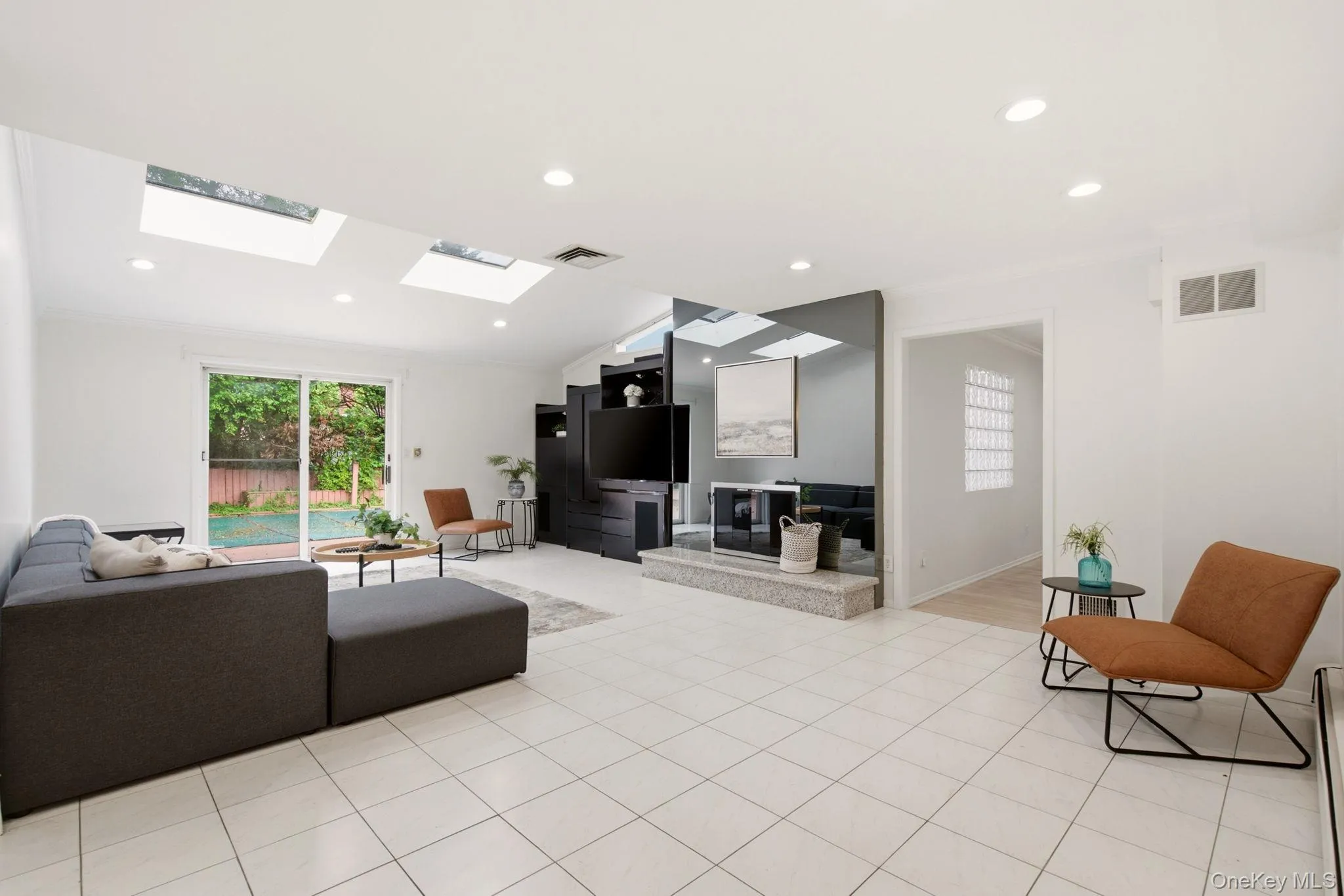 74 Rockland Drive, Oyster Bay, NY, 4 Bedrooms Bedrooms, 9 Rooms Rooms,2 BathroomsBathrooms,Residential,For Rent,Rockland,0,1009242 74 Rockland Drive, Oyster Bay, NY, 4 Bedrooms Bedrooms, 9 Rooms Rooms,2 BathroomsBathrooms,Residential,For Rent,Rockland,0,1009242