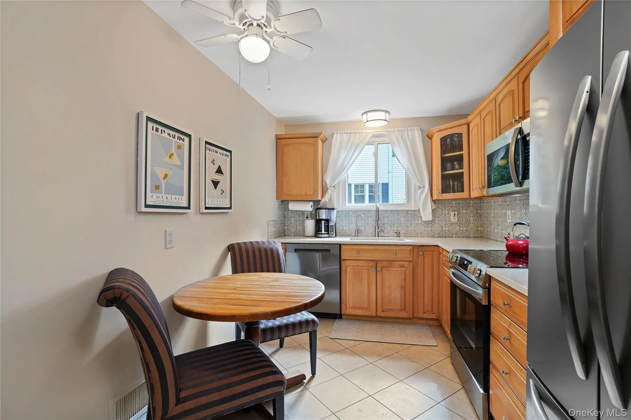 61 Ridgewood Drive, Mount Pleasant, NY, 3 Bedrooms Bedrooms, 7 Rooms Rooms,2 BathroomsBathrooms,Residential,For Rent,Ridgewood,0,1009246 61 Ridgewood Drive, Mount Pleasant, NY, 3 Bedrooms Bedrooms, 7 Rooms Rooms,2 BathroomsBathrooms,Residential,For Rent,Ridgewood,0,1009246