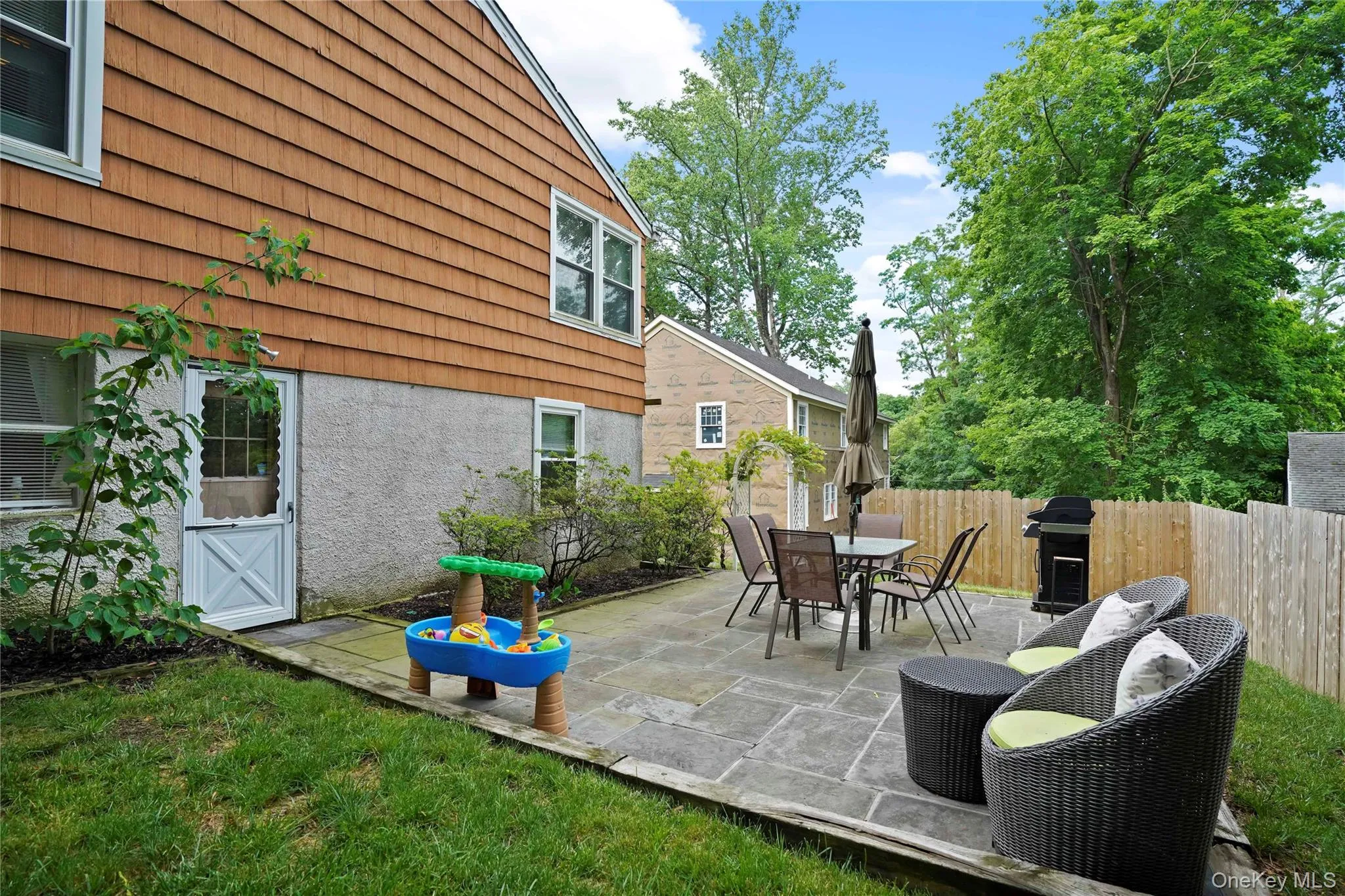 61 Ridgewood Drive, Mount Pleasant, NY, 3 Bedrooms Bedrooms, 7 Rooms Rooms,2 BathroomsBathrooms,Residential,For Rent,Ridgewood,0,1009246 61 Ridgewood Drive, Mount Pleasant, NY, 3 Bedrooms Bedrooms, 7 Rooms Rooms,2 BathroomsBathrooms,Residential,For Rent,Ridgewood,0,1009246