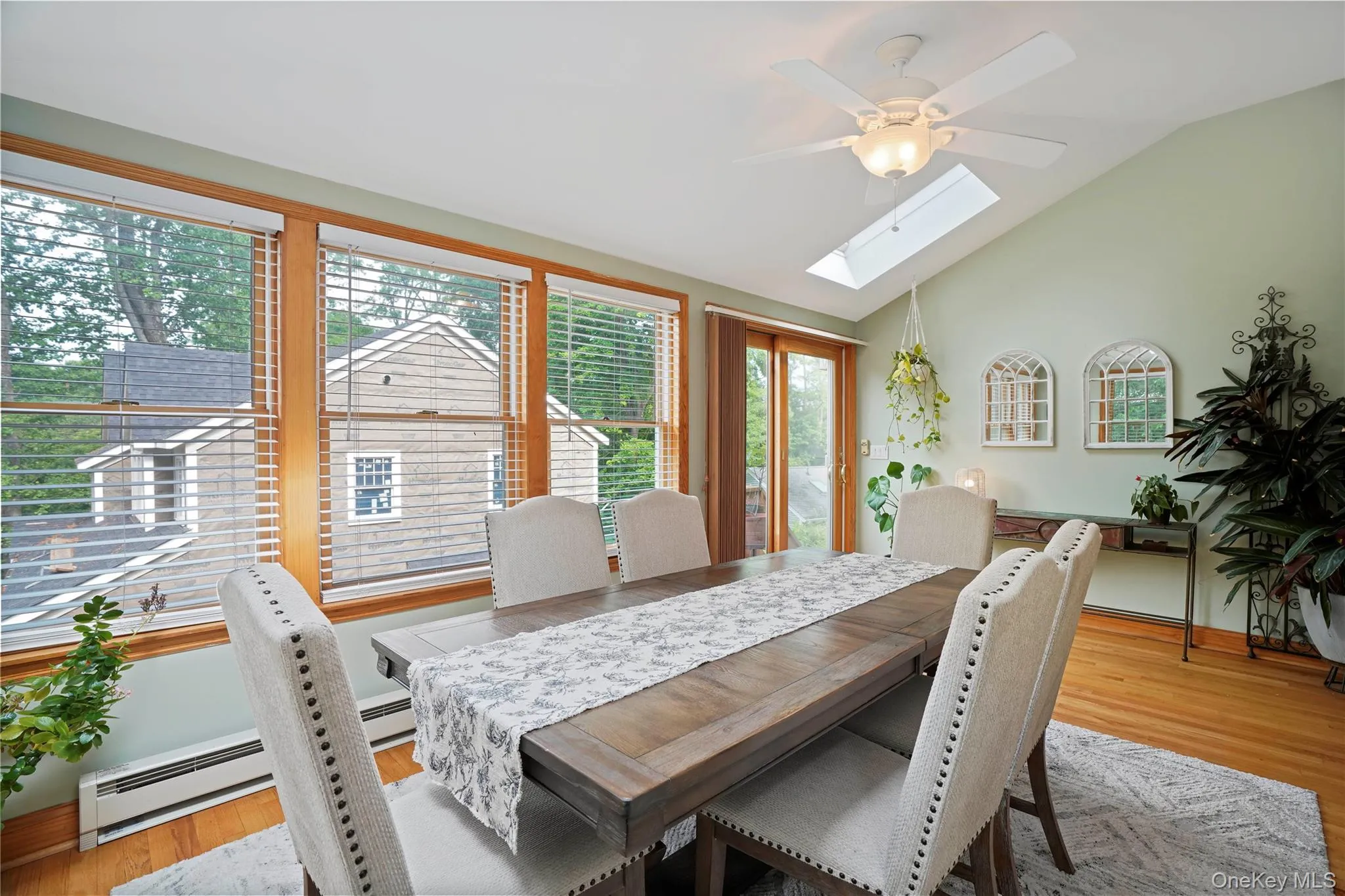 61 Ridgewood Drive, Mount Pleasant, NY, 3 Bedrooms Bedrooms, 7 Rooms Rooms,2 BathroomsBathrooms,Residential,For Rent,Ridgewood,0,1009246 61 Ridgewood Drive, Mount Pleasant, NY, 3 Bedrooms Bedrooms, 7 Rooms Rooms,2 BathroomsBathrooms,Residential,For Rent,Ridgewood,0,1009246