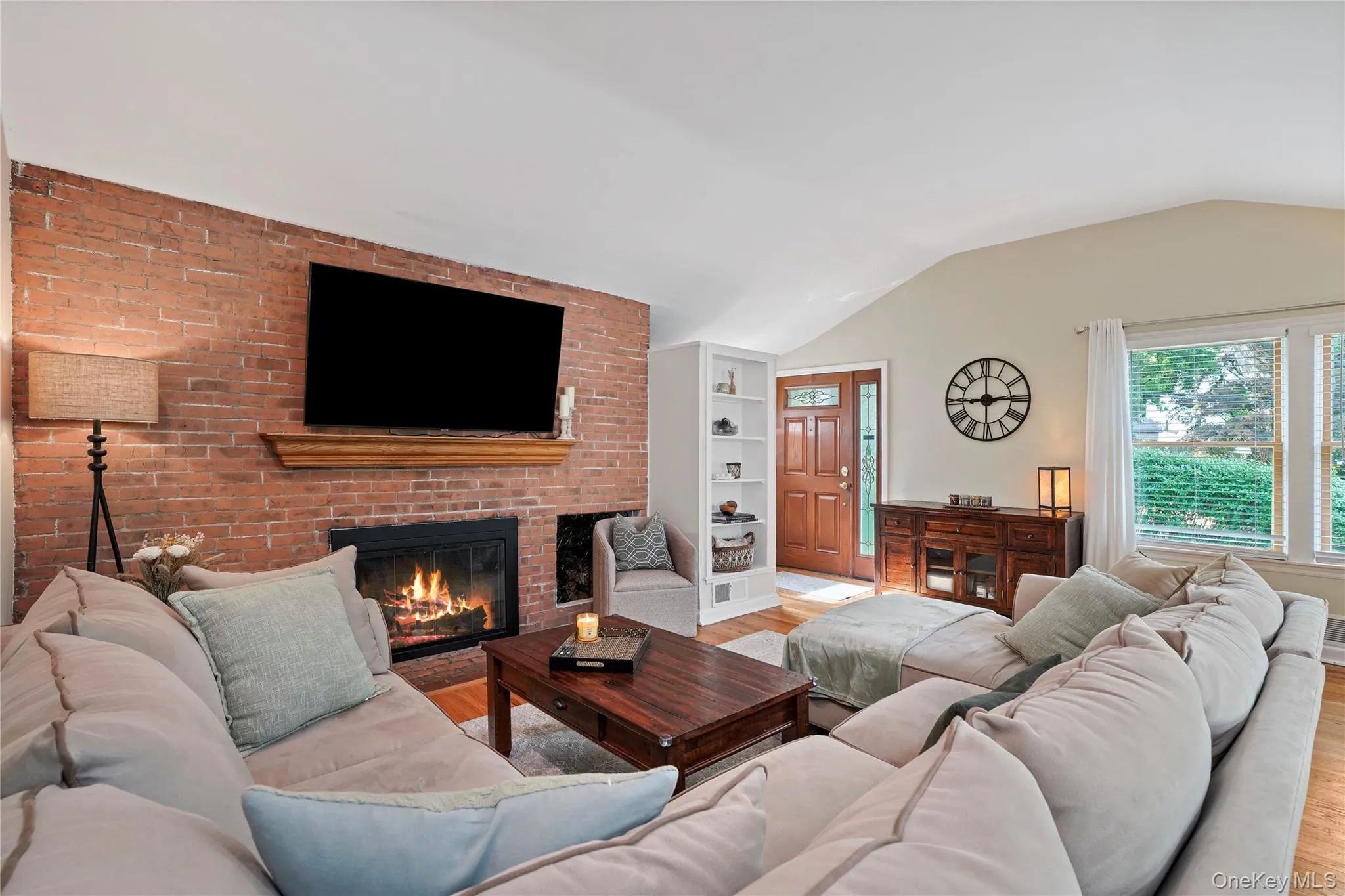 61 Ridgewood Drive, Mount Pleasant, NY, 3 Bedrooms Bedrooms, 7 Rooms Rooms,2 BathroomsBathrooms,Residential,For Rent,Ridgewood,0,1009246 61 Ridgewood Drive, Mount Pleasant, NY, 3 Bedrooms Bedrooms, 7 Rooms Rooms,2 BathroomsBathrooms,Residential,For Rent,Ridgewood,0,1009246