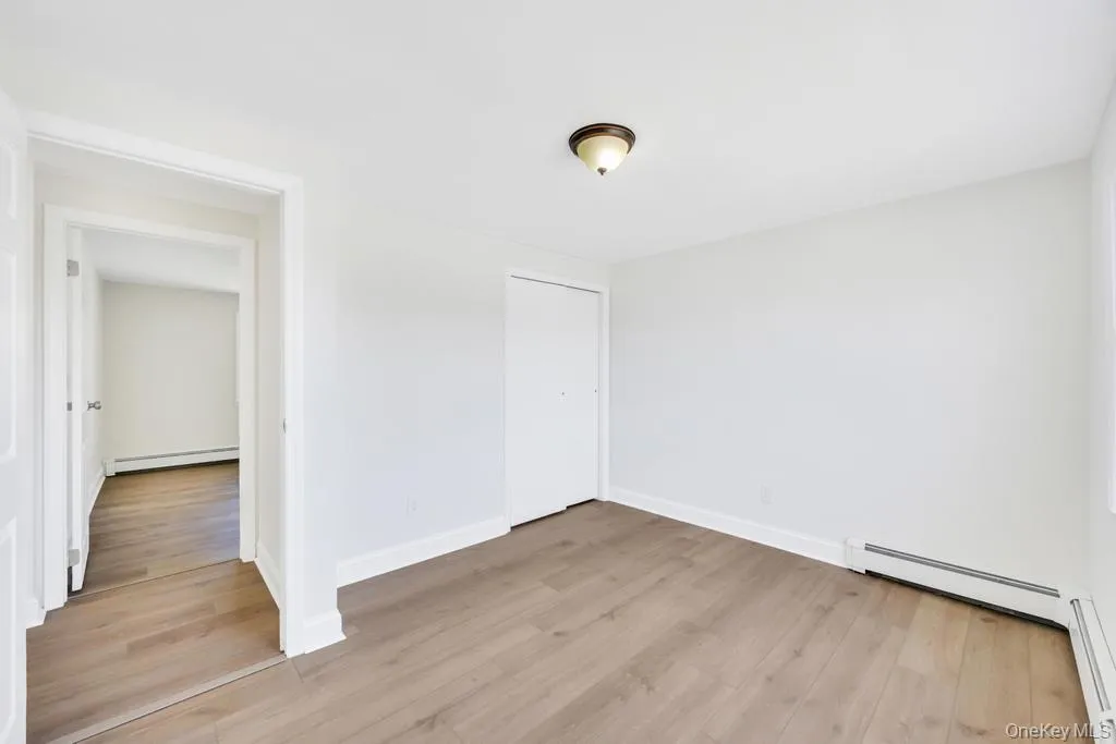 7 Sunrise Lane, Hempstead, NY, 5 Bedrooms Bedrooms, 9 Rooms Rooms,2 BathroomsBathrooms,Residential,For Rent,Sunrise,0,KEY1009250 7 Sunrise Lane, Hempstead, NY, 5 Bedrooms Bedrooms, 9 Rooms Rooms,2 BathroomsBathrooms,Residential,For Rent,Sunrise,0,KEY1009250