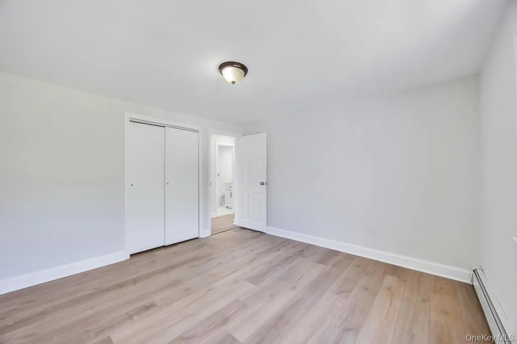 7 Sunrise Lane, Hempstead, NY, 5 Bedrooms Bedrooms, 9 Rooms Rooms,2 BathroomsBathrooms,Residential,For Rent,Sunrise,0,KEY1009250 7 Sunrise Lane, Hempstead, NY, 5 Bedrooms Bedrooms, 9 Rooms Rooms,2 BathroomsBathrooms,Residential,For Rent,Sunrise,0,KEY1009250