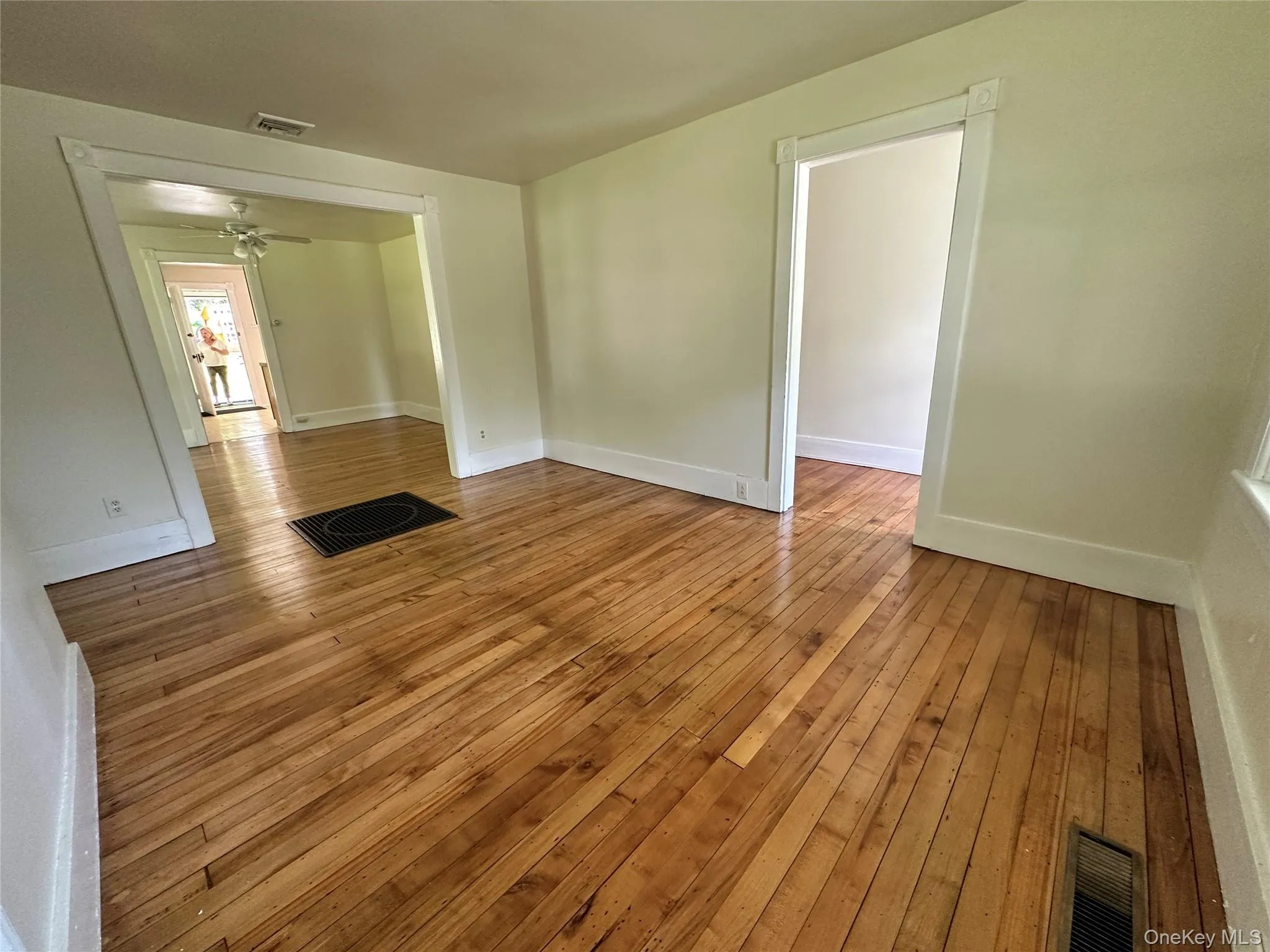 82 State Street, Mount Hope, NY, 3 Bedrooms Bedrooms, 6 Rooms Rooms,1 BathroomBathrooms,Residential Lease,For Rent,State,0,1009255 82 State Street, Mount Hope, NY, 3 Bedrooms Bedrooms, 6 Rooms Rooms,1 BathroomBathrooms,Residential Lease,For Rent,State,0,1009255