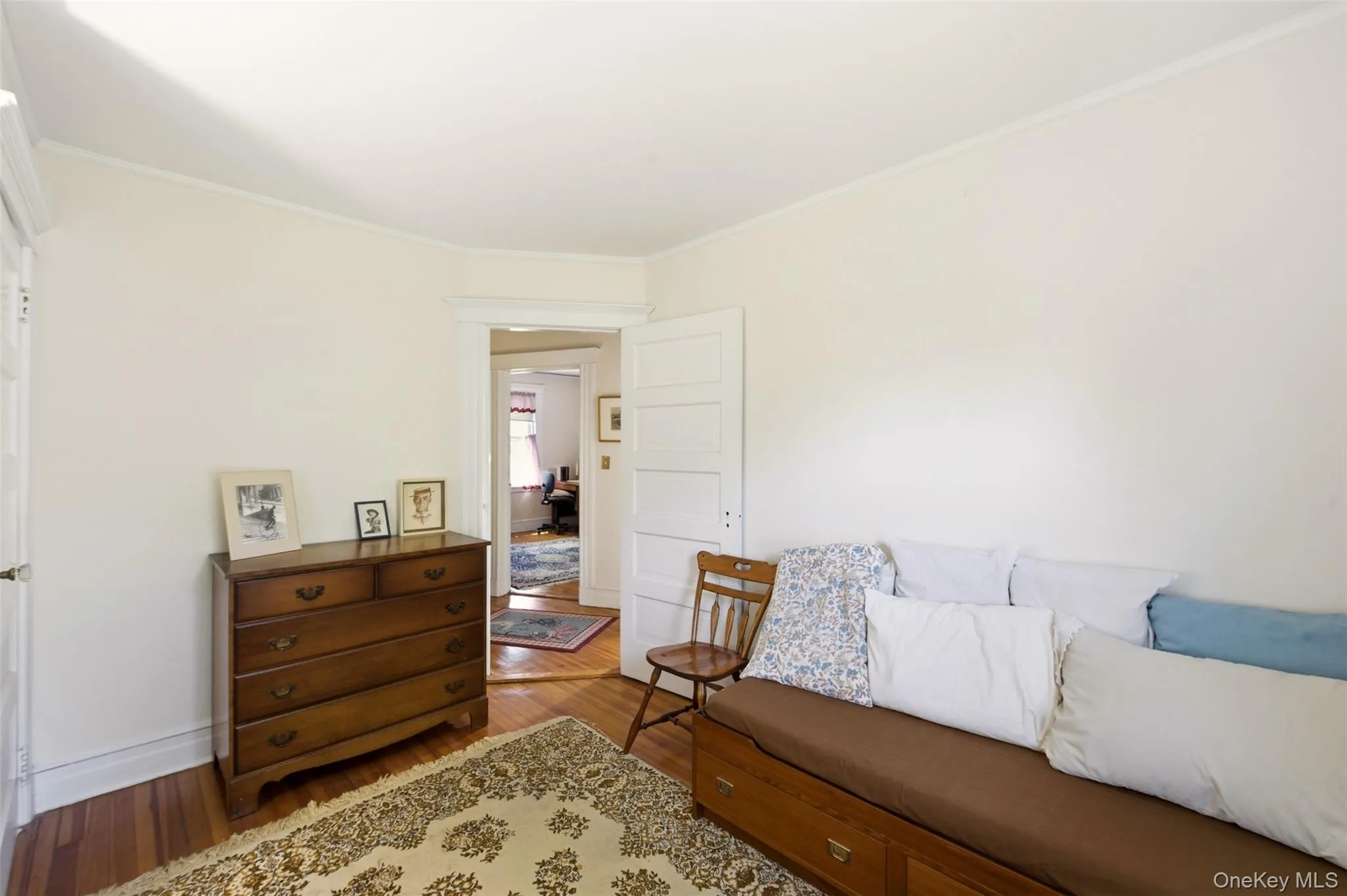 149 Maple Avenue, North Hempstead, NY, 3 Bedrooms Bedrooms, 7 Rooms Rooms,1 BathroomBathrooms,Residential,For Rent,Maple,0,1009256 149 Maple Avenue, North Hempstead, NY, 3 Bedrooms Bedrooms, 7 Rooms Rooms,1 BathroomBathrooms,Residential,For Rent,Maple,0,1009256