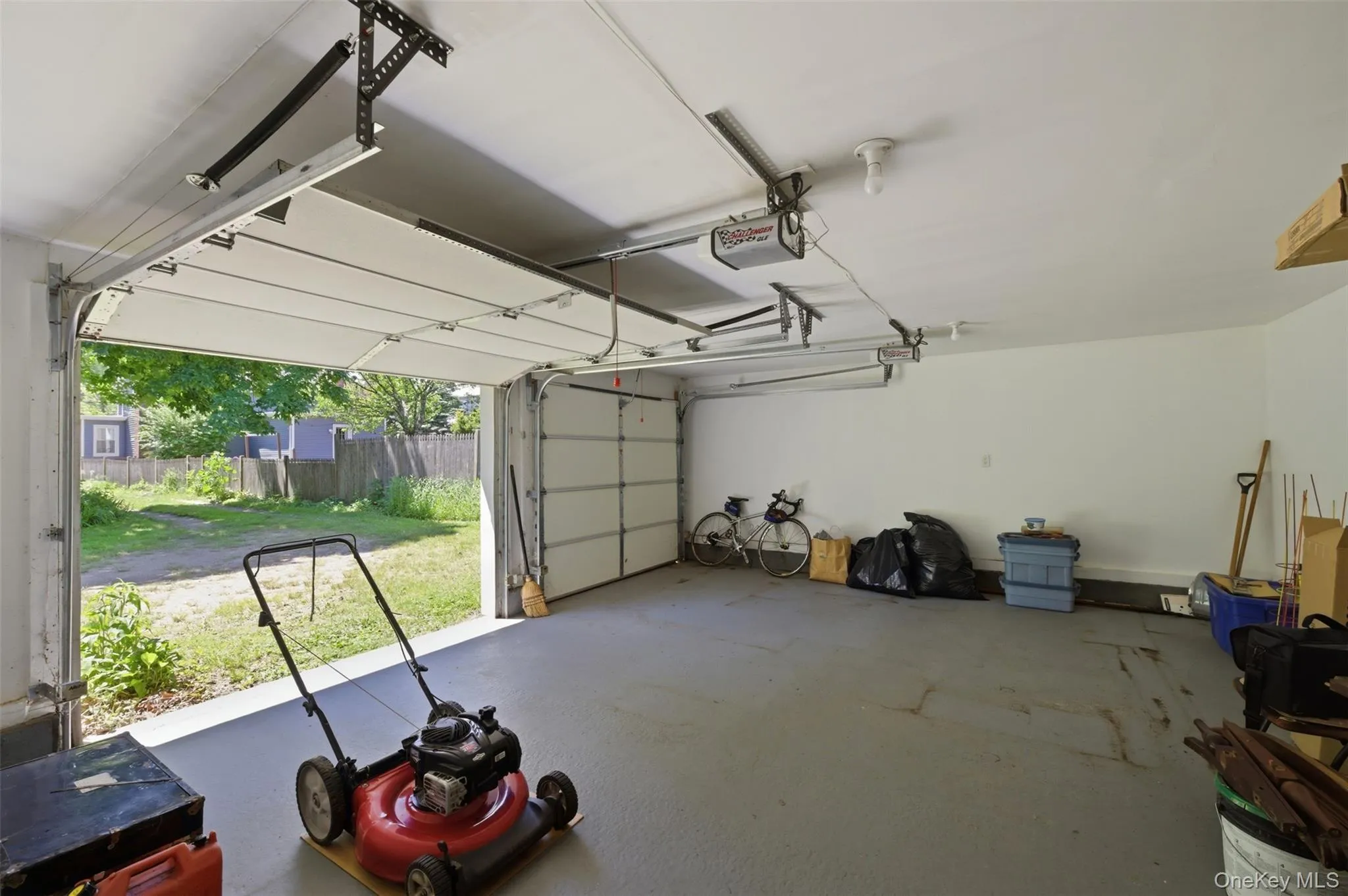 149 Maple Avenue, North Hempstead, NY, 3 Bedrooms Bedrooms, 7 Rooms Rooms,1 BathroomBathrooms,Residential,For Rent,Maple,0,1009256 149 Maple Avenue, North Hempstead, NY, 3 Bedrooms Bedrooms, 7 Rooms Rooms,1 BathroomBathrooms,Residential,For Rent,Maple,0,1009256