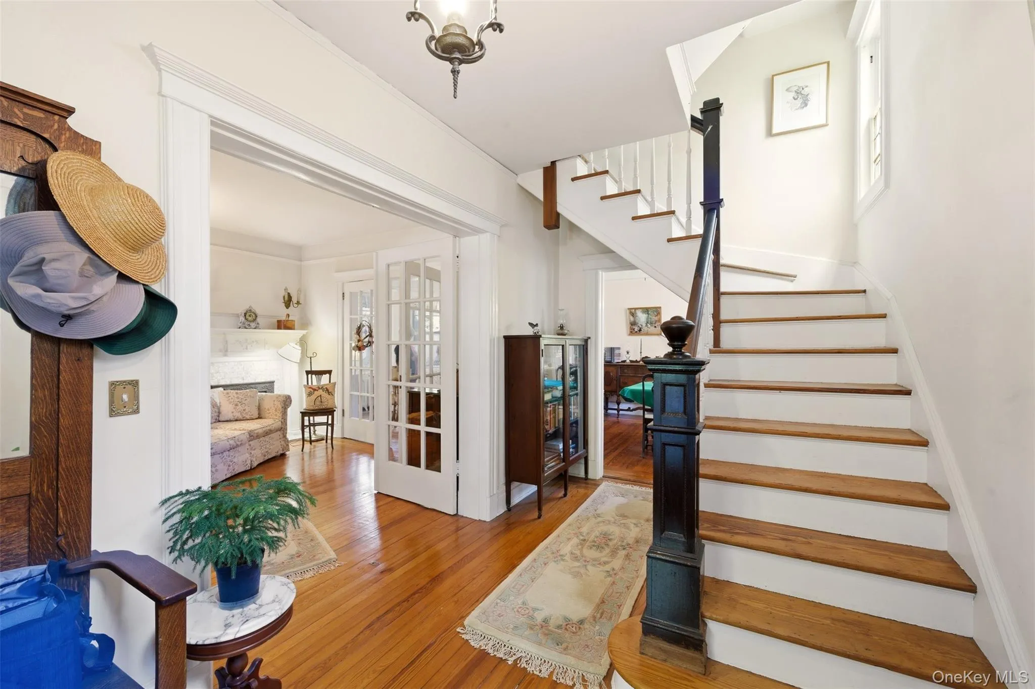 149 Maple Avenue, North Hempstead, NY, 3 Bedrooms Bedrooms, 7 Rooms Rooms,1 BathroomBathrooms,Residential,For Rent,Maple,0,1009256 149 Maple Avenue, North Hempstead, NY, 3 Bedrooms Bedrooms, 7 Rooms Rooms,1 BathroomBathrooms,Residential,For Rent,Maple,0,1009256