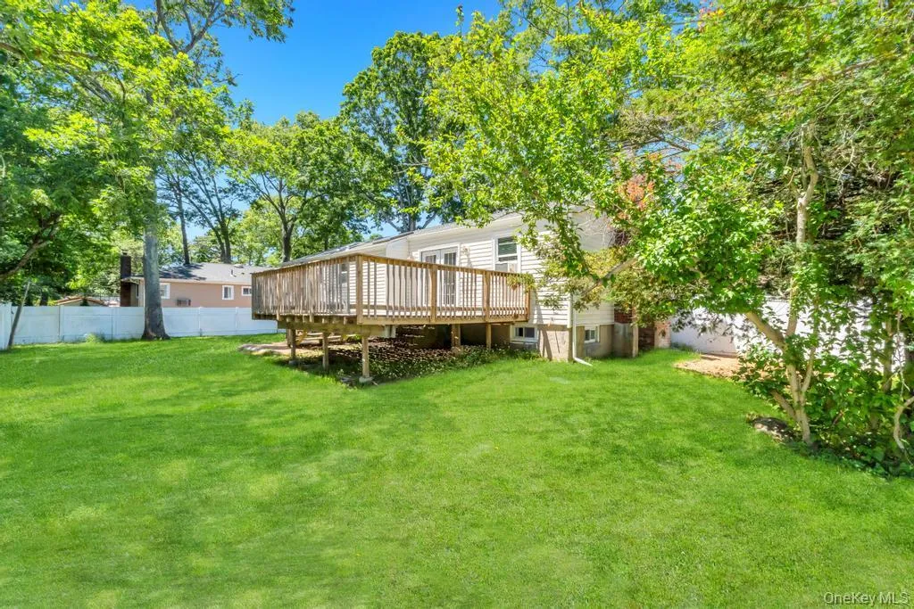 6 Harriet Street, Brookhaven, NY, 5 Bedrooms Bedrooms, 8 Rooms Rooms,2 BathroomsBathrooms,Residential,For Rent,Harriet,0,1009257 6 Harriet Street, Brookhaven, NY, 5 Bedrooms Bedrooms, 8 Rooms Rooms,2 BathroomsBathrooms,Residential,For Rent,Harriet,0,1009257