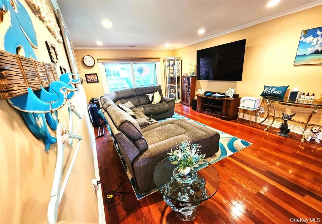 655 Middle Country Road, Brookhaven, NY, 1 Bedroom Bedrooms, 3 Rooms Rooms,1 BathroomBathrooms,Residential,For Rent,Middle Country,0,1009260 655 Middle Country Road, Brookhaven, NY, 1 Bedroom Bedrooms, 3 Rooms Rooms,1 BathroomBathrooms,Residential,For Rent,Middle Country,0,1009260