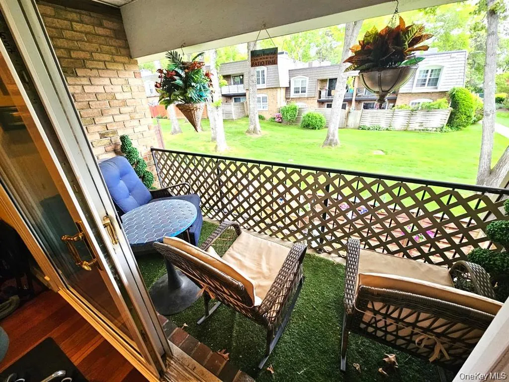 655 Middle Country Road, Brookhaven, NY, 1 Bedroom Bedrooms, 3 Rooms Rooms,1 BathroomBathrooms,Residential,For Rent,Middle Country,0,1009260 655 Middle Country Road, Brookhaven, NY, 1 Bedroom Bedrooms, 3 Rooms Rooms,1 BathroomBathrooms,Residential,For Rent,Middle Country,0,1009260