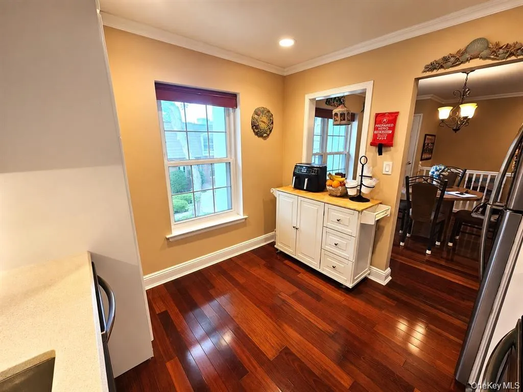 655 Middle Country Road, Brookhaven, NY, 1 Bedroom Bedrooms, 3 Rooms Rooms,1 BathroomBathrooms,Residential,For Rent,Middle Country,0,1009260 655 Middle Country Road, Brookhaven, NY, 1 Bedroom Bedrooms, 3 Rooms Rooms,1 BathroomBathrooms,Residential,For Rent,Middle Country,0,1009260