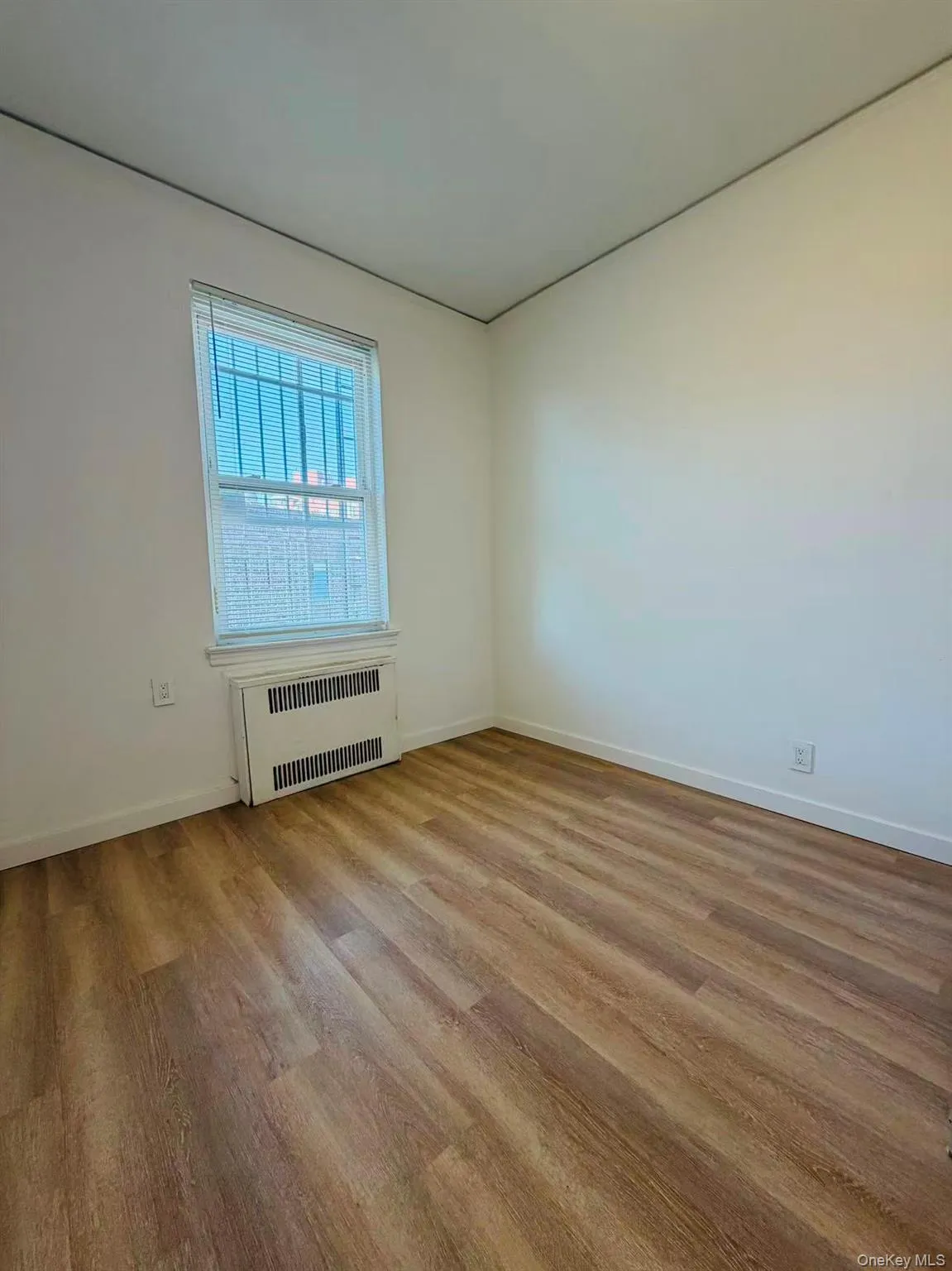 6024 Wetherole Street, New York, NY, 3 Bedrooms Bedrooms, 7 Rooms Rooms,2 BathroomsBathrooms,Residential Lease,For Rent,Wetherole,0,1009266 6024 Wetherole Street, New York, NY, 3 Bedrooms Bedrooms, 7 Rooms Rooms,2 BathroomsBathrooms,Residential Lease,For Rent,Wetherole,0,1009266