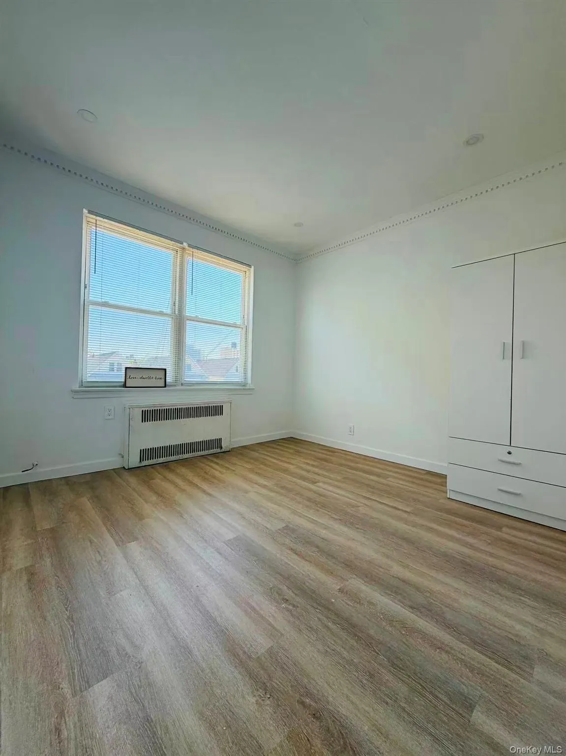 6024 Wetherole Street, New York, NY, 3 Bedrooms Bedrooms, 7 Rooms Rooms,2 BathroomsBathrooms,Residential Lease,For Rent,Wetherole,0,1009266 6024 Wetherole Street, New York, NY, 3 Bedrooms Bedrooms, 7 Rooms Rooms,2 BathroomsBathrooms,Residential Lease,For Rent,Wetherole,0,1009266