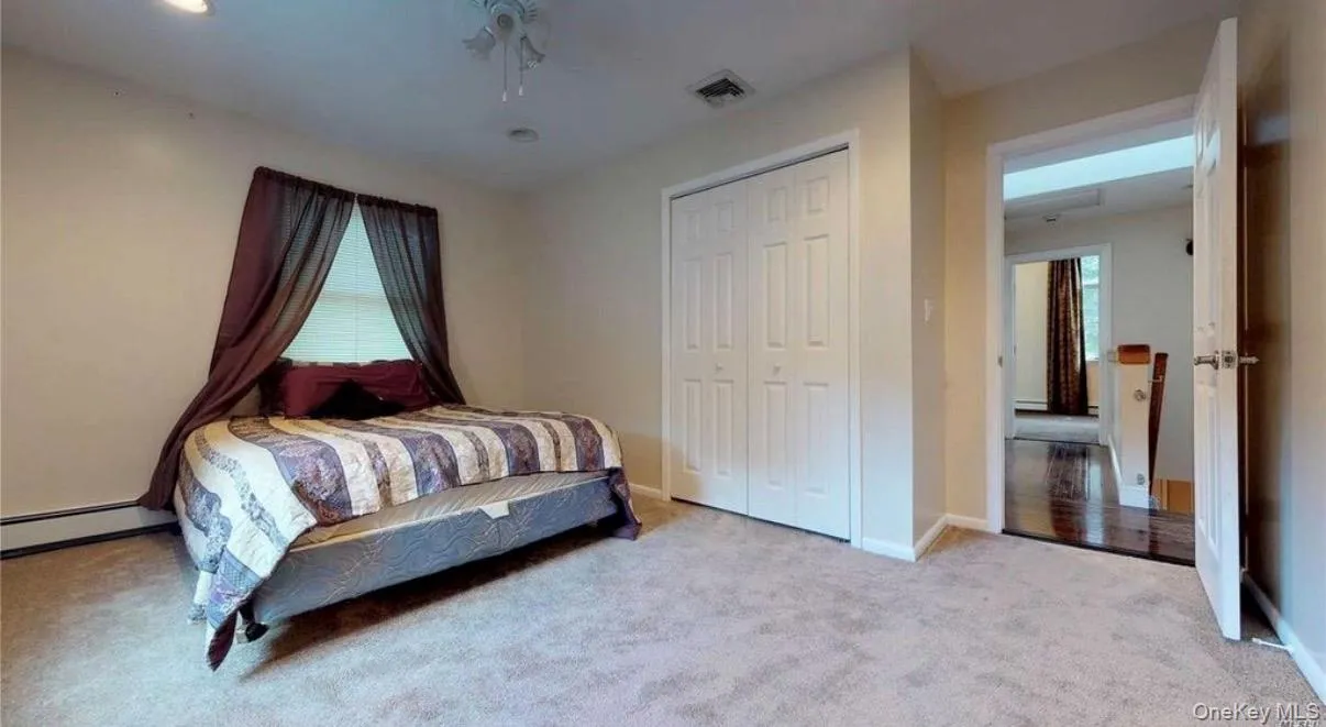 43 Tuscala Street, Brookhaven, NY, 4 Bedrooms Bedrooms, 11 Rooms Rooms,3 BathroomsBathrooms,Residential Lease,For Rent,Tuscala Street,0,1009267 43 Tuscala Street, Brookhaven, NY, 4 Bedrooms Bedrooms, 11 Rooms Rooms,3 BathroomsBathrooms,Residential Lease,For Rent,Tuscala Street,0,1009267