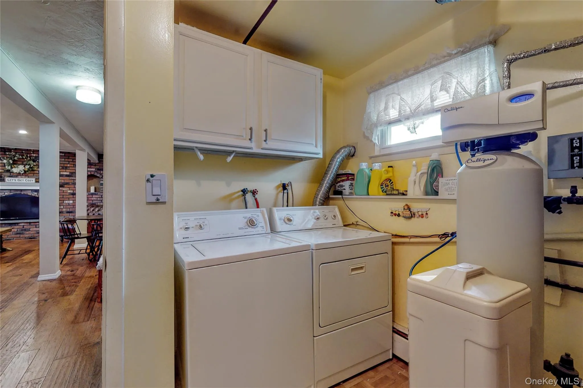 3 Elmwood Drive, Goshen, NY, 4 Bedrooms Bedrooms, 9 Rooms Rooms,1 BathroomBathrooms,Residential,For Rent,Elmwood,0,1009268 3 Elmwood Drive, Goshen, NY, 4 Bedrooms Bedrooms, 9 Rooms Rooms,1 BathroomBathrooms,Residential,For Rent,Elmwood,0,1009268