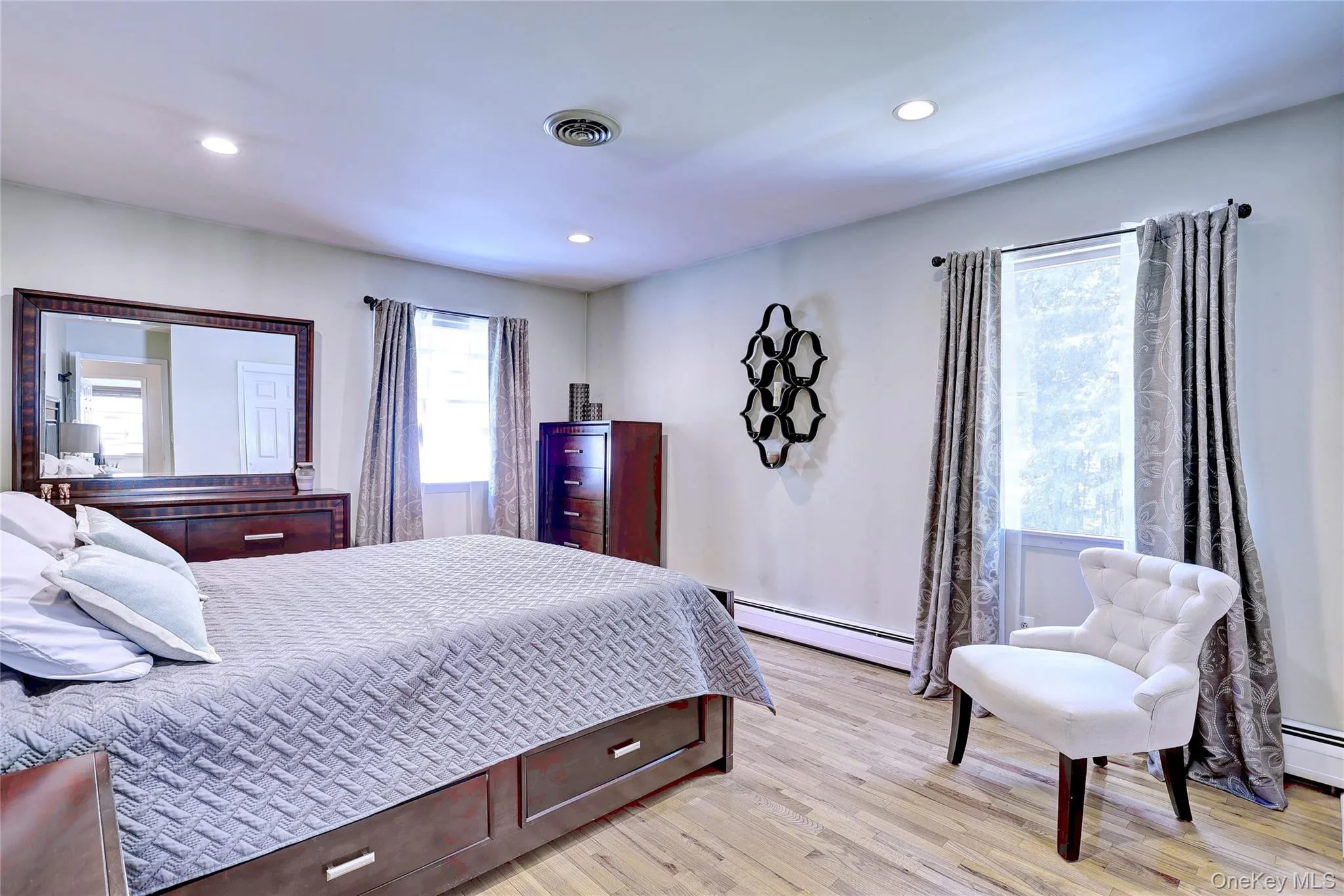 561 New Hempstead Road, Ramapo, NY, 4 Bedrooms Bedrooms, 10 Rooms Rooms,2 BathroomsBathrooms,Residential,For Rent,New Hempstead,0,1009272 561 New Hempstead Road, Ramapo, NY, 4 Bedrooms Bedrooms, 10 Rooms Rooms,2 BathroomsBathrooms,Residential,For Rent,New Hempstead,0,1009272