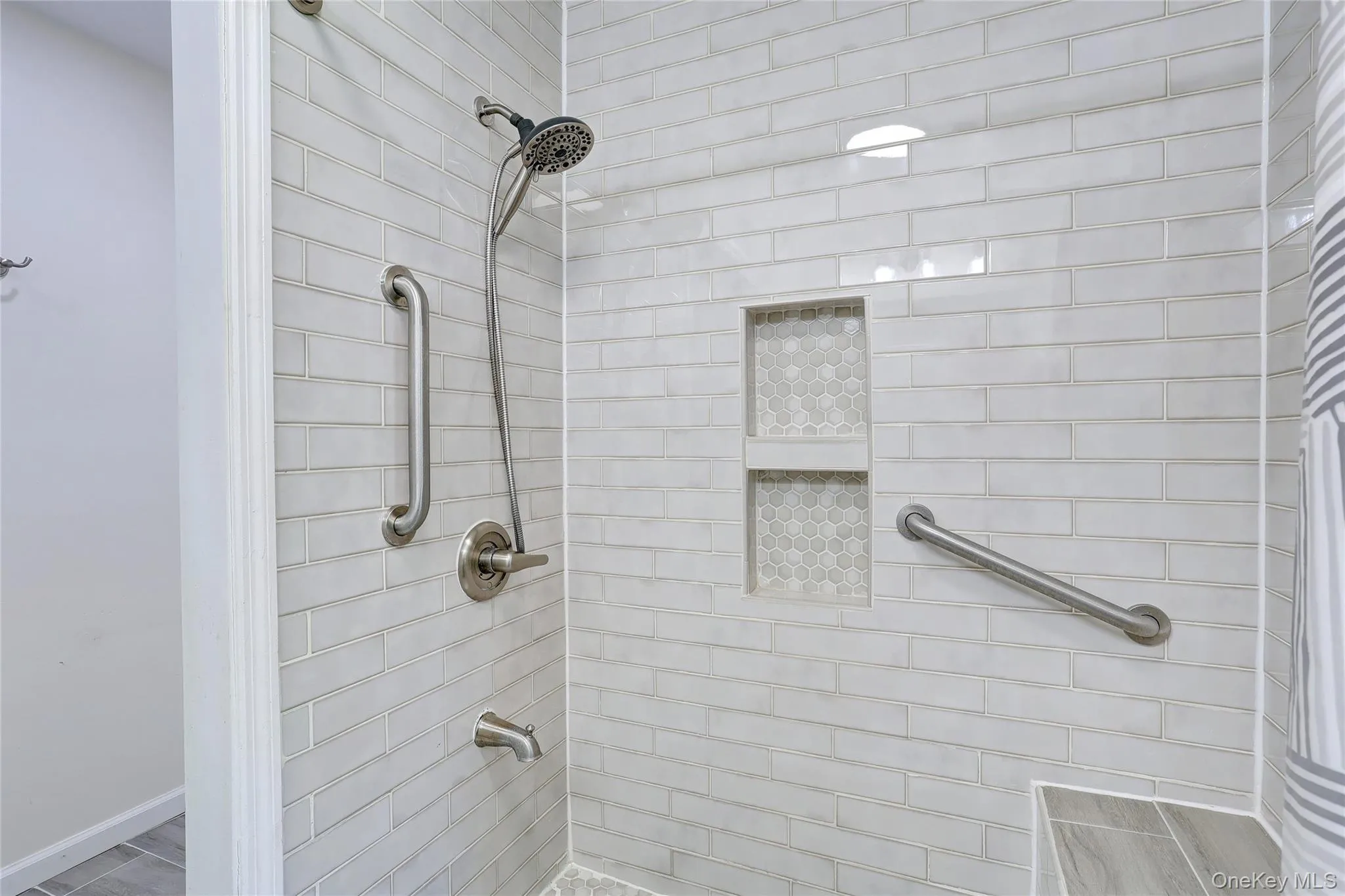 561 New Hempstead Road, Ramapo, NY, 4 Bedrooms Bedrooms, 10 Rooms Rooms,2 BathroomsBathrooms,Residential,For Rent,New Hempstead,0,1009272 561 New Hempstead Road, Ramapo, NY, 4 Bedrooms Bedrooms, 10 Rooms Rooms,2 BathroomsBathrooms,Residential,For Rent,New Hempstead,0,1009272