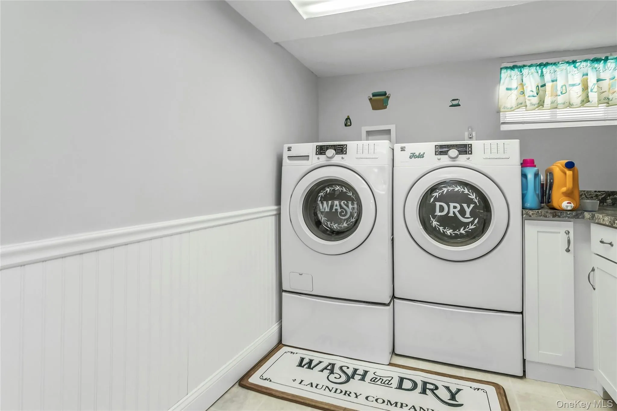 638 6th Avenue, Hempstead, NY, 3 Bedrooms Bedrooms, 6 Rooms Rooms,2 BathroomsBathrooms,Residential,For Rent,6th,0,1009279 638 6th Avenue, Hempstead, NY, 3 Bedrooms Bedrooms, 6 Rooms Rooms,2 BathroomsBathrooms,Residential,For Rent,6th,0,1009279