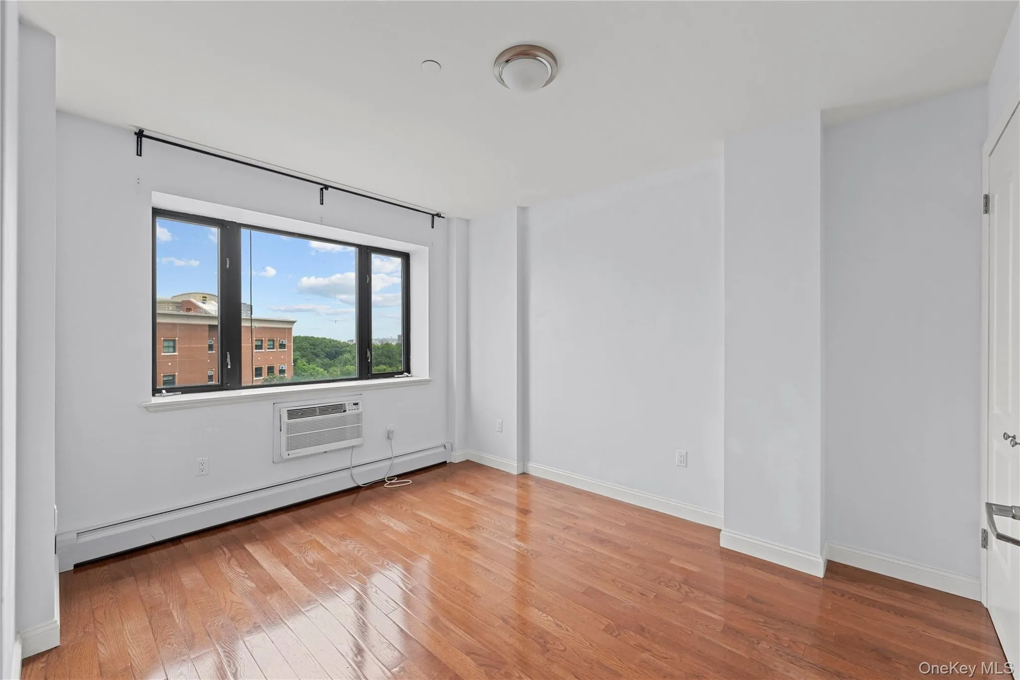456 167th Street, New York, NY, 1 Bedroom Bedrooms, 3 Rooms Rooms,1 BathroomBathrooms,Residential,For Rent,167th,0,1009282 456 167th Street, New York, NY, 1 Bedroom Bedrooms, 3 Rooms Rooms,1 BathroomBathrooms,Residential,For Rent,167th,0,1009282