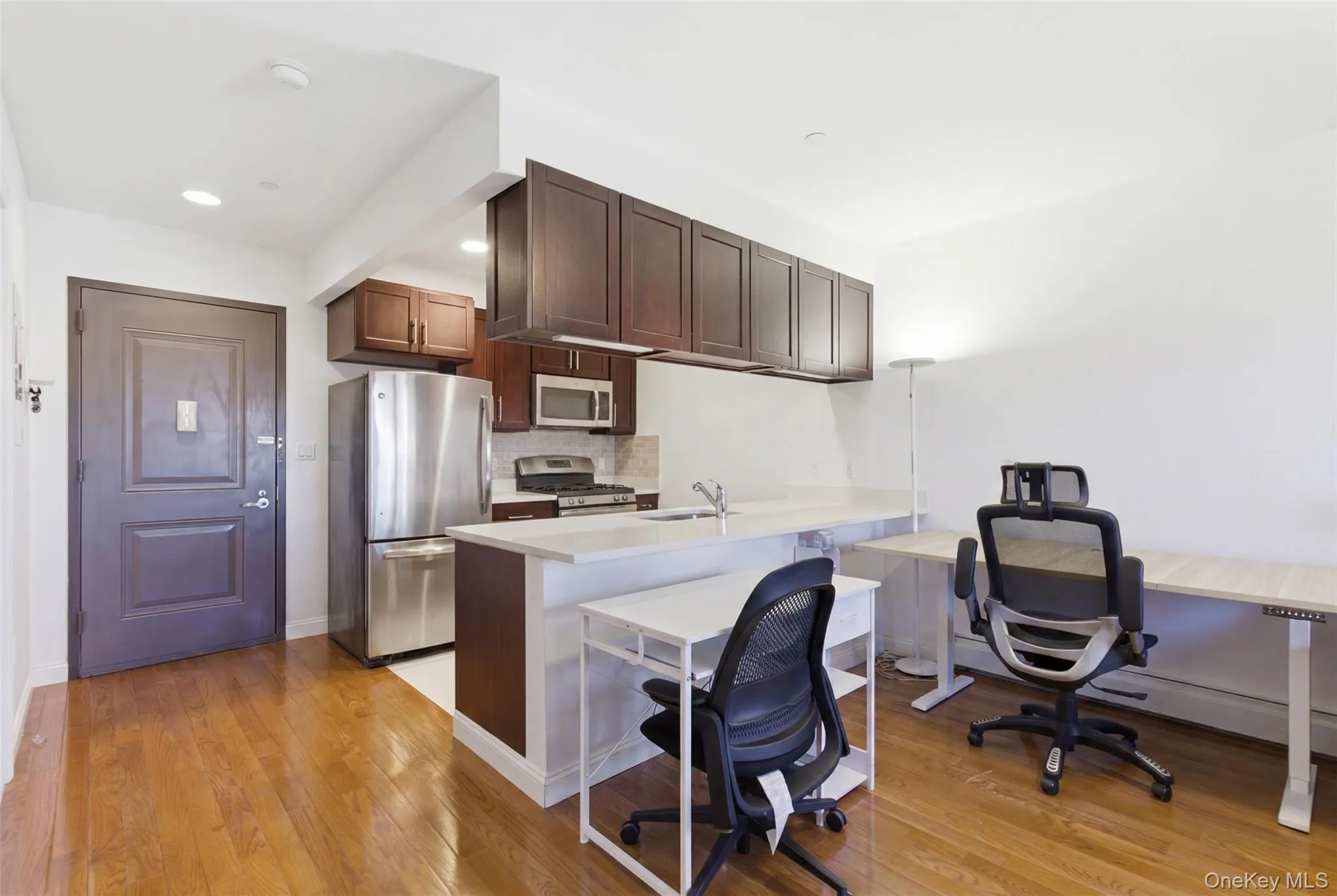 456 167th Street, New York, NY, 1 Bedroom Bedrooms, 3 Rooms Rooms,1 BathroomBathrooms,Residential,For Rent,167th,0,1009282 456 167th Street, New York, NY, 1 Bedroom Bedrooms, 3 Rooms Rooms,1 BathroomBathrooms,Residential,For Rent,167th,0,1009282