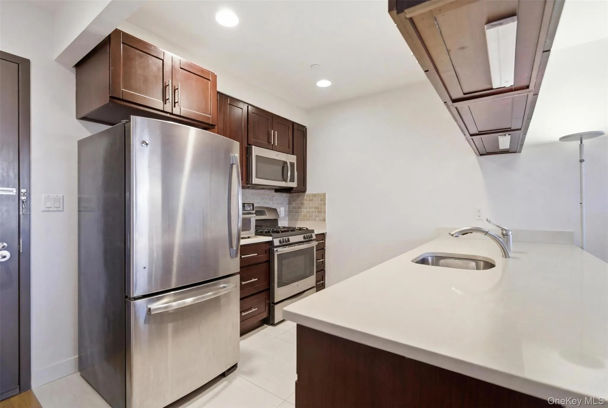 456 167th Street, New York, NY, 1 Bedroom Bedrooms, 3 Rooms Rooms,1 BathroomBathrooms,Residential,For Rent,167th,0,1009282 456 167th Street, New York, NY, 1 Bedroom Bedrooms, 3 Rooms Rooms,1 BathroomBathrooms,Residential,For Rent,167th,0,1009282