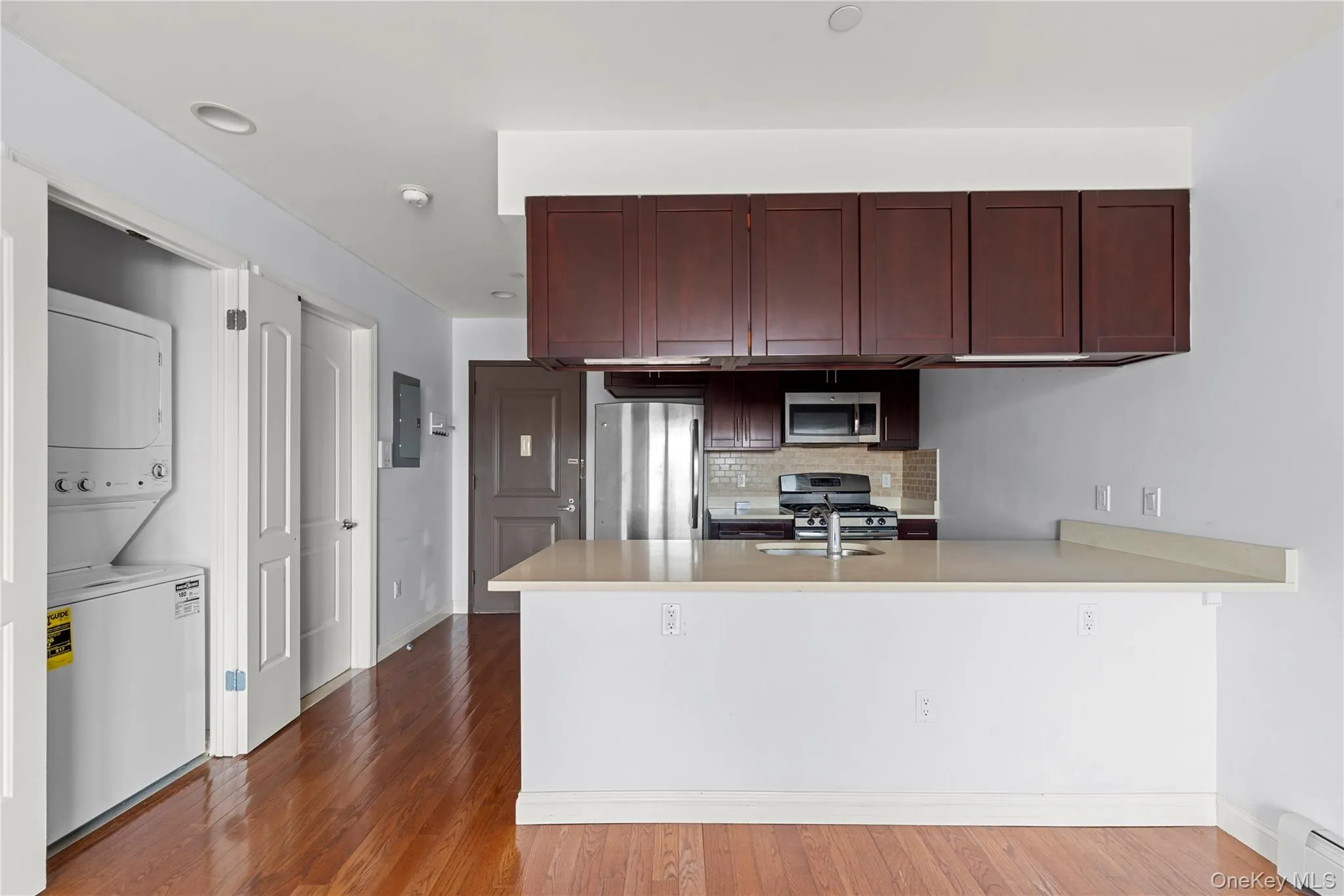 456 167th Street, New York, NY, 1 Bedroom Bedrooms, 3 Rooms Rooms,1 BathroomBathrooms,Residential,For Rent,167th,0,1009282 456 167th Street, New York, NY, 1 Bedroom Bedrooms, 3 Rooms Rooms,1 BathroomBathrooms,Residential,For Rent,167th,0,1009282