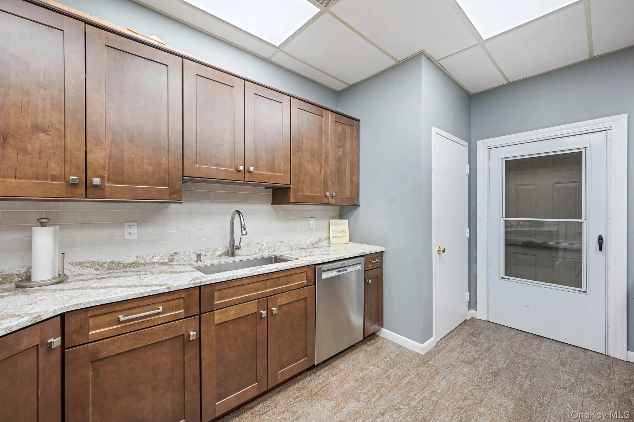 376 Quarry Pond Court, Brookhaven, NY, 2 Bedrooms Bedrooms, 5 Rooms Rooms,2 BathroomsBathrooms,Residential,For Rent,Quarry Pond,0,1009291 376 Quarry Pond Court, Brookhaven, NY, 2 Bedrooms Bedrooms, 5 Rooms Rooms,2 BathroomsBathrooms,Residential,For Rent,Quarry Pond,0,1009291