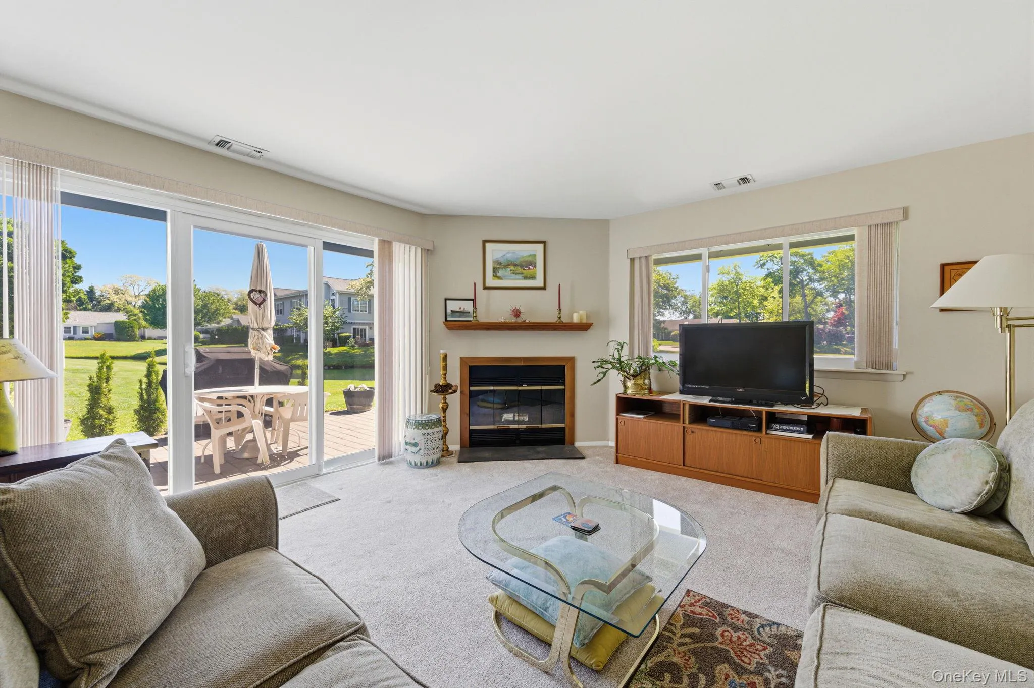 376 Quarry Pond Court, Brookhaven, NY, 2 Bedrooms Bedrooms, 5 Rooms Rooms,2 BathroomsBathrooms,Residential,For Rent,Quarry Pond,0,1009291 376 Quarry Pond Court, Brookhaven, NY, 2 Bedrooms Bedrooms, 5 Rooms Rooms,2 BathroomsBathrooms,Residential,For Rent,Quarry Pond,0,1009291