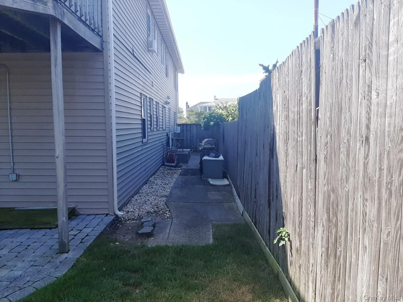 571 Hudson Street, Long Beach, NY, 2 Bedrooms Bedrooms, 7 Rooms Rooms,1 BathroomBathrooms,Residential Lease,For Rent,Hudson,0,1009296 571 Hudson Street, Long Beach, NY, 2 Bedrooms Bedrooms, 7 Rooms Rooms,1 BathroomBathrooms,Residential Lease,For Rent,Hudson,0,1009296