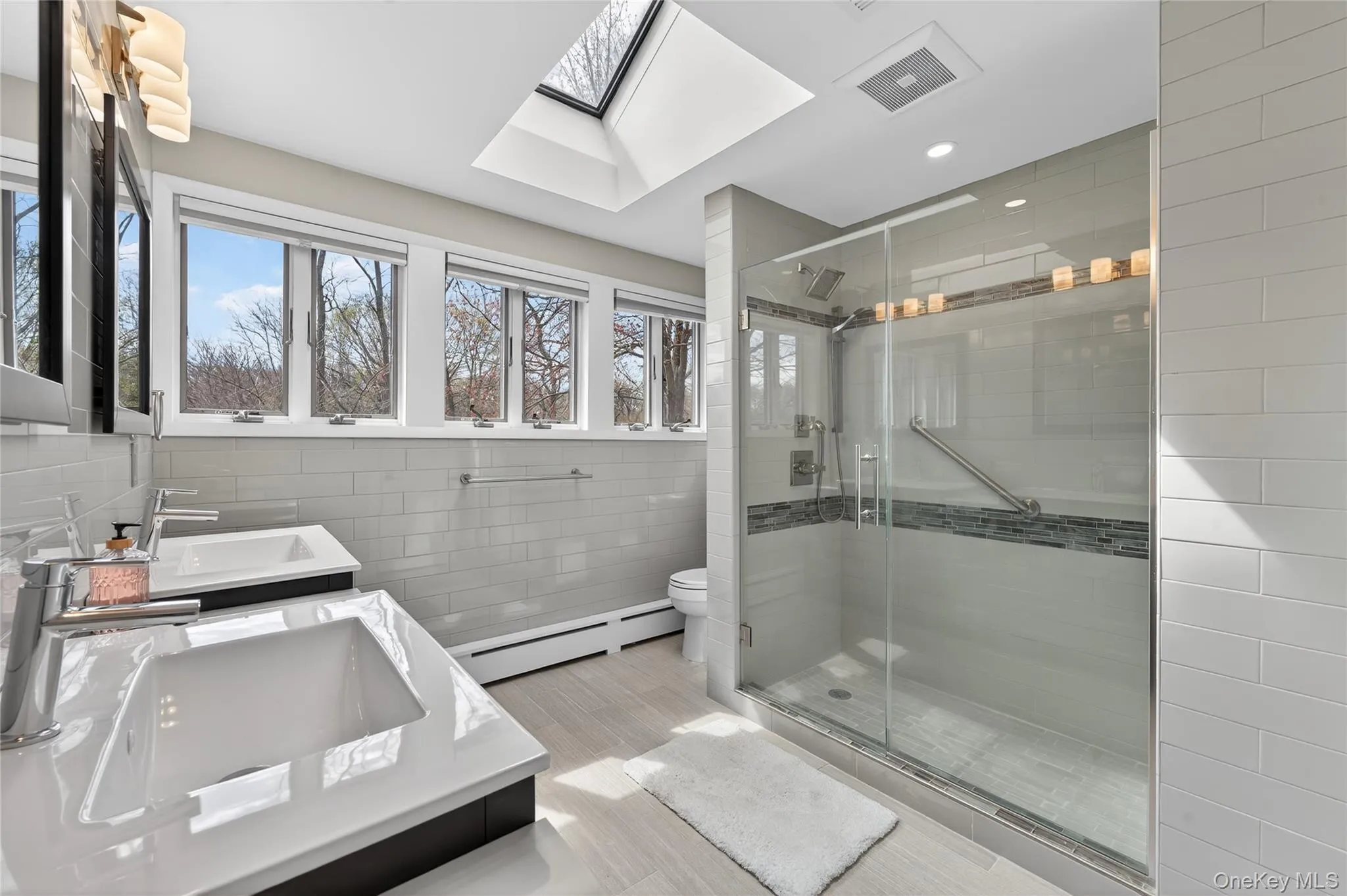 3 Indian Valley Road, Brookhaven, NY, 5 Bedrooms Bedrooms, 15 Rooms Rooms,3 BathroomsBathrooms,Residential,For Rent,Indian Valley,0,KEY1009297 3 Indian Valley Road, Brookhaven, NY, 5 Bedrooms Bedrooms, 15 Rooms Rooms,3 BathroomsBathrooms,Residential,For Rent,Indian Valley,0,KEY1009297