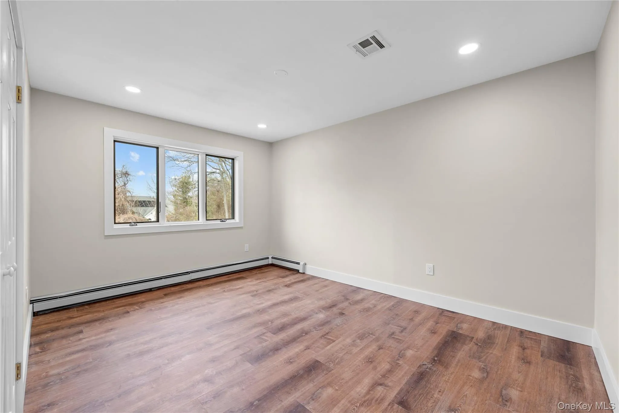 3 Indian Valley Road, Brookhaven, NY, 5 Bedrooms Bedrooms, 15 Rooms Rooms,3 BathroomsBathrooms,Residential,For Rent,Indian Valley,0,1009297 3 Indian Valley Road, Brookhaven, NY, 5 Bedrooms Bedrooms, 15 Rooms Rooms,3 BathroomsBathrooms,Residential,For Rent,Indian Valley,0,1009297