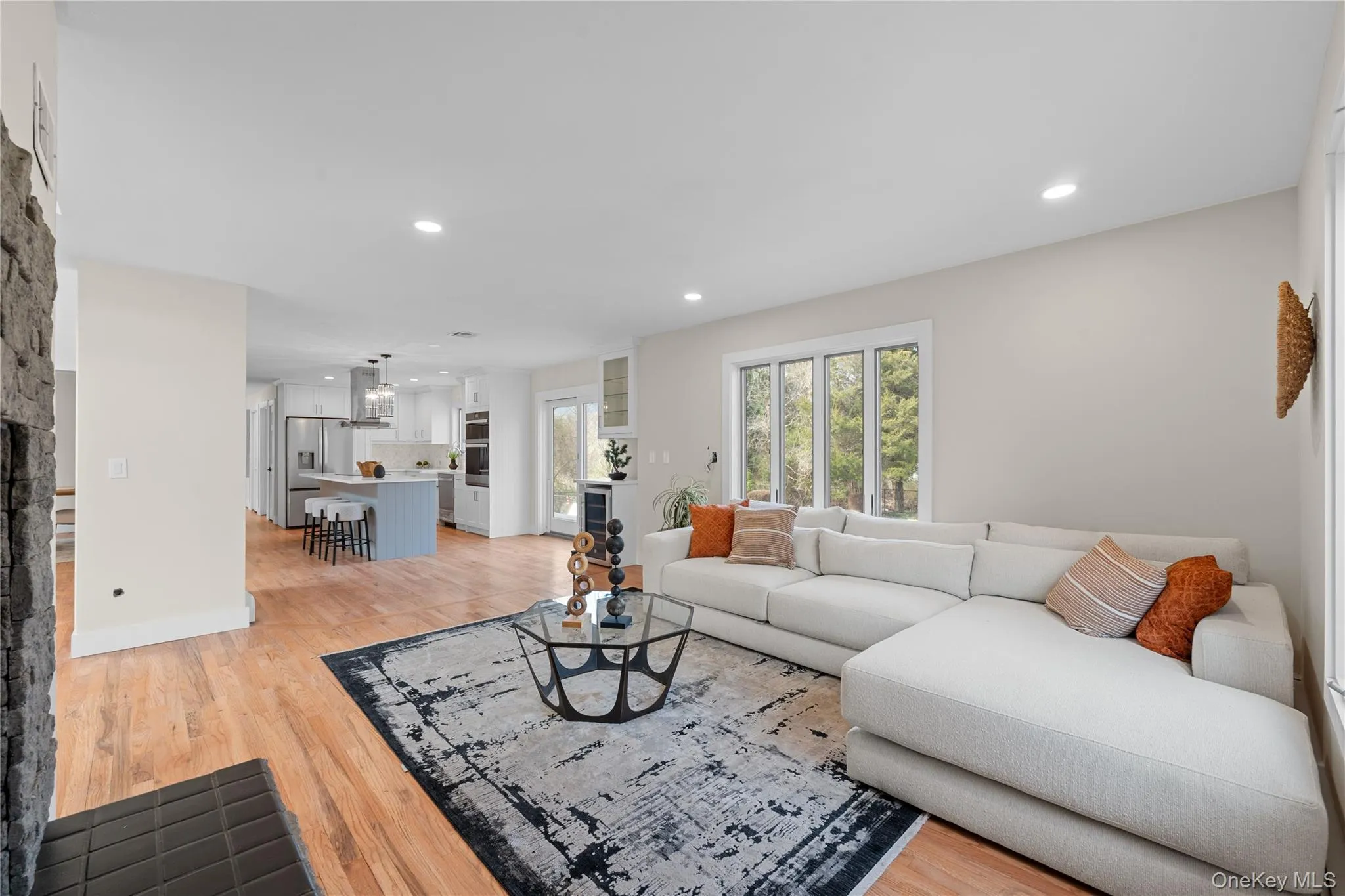 3 Indian Valley Road, Brookhaven, NY, 5 Bedrooms Bedrooms, 15 Rooms Rooms,3 BathroomsBathrooms,Residential,For Rent,Indian Valley,0,1009297 3 Indian Valley Road, Brookhaven, NY, 5 Bedrooms Bedrooms, 15 Rooms Rooms,3 BathroomsBathrooms,Residential,For Rent,Indian Valley,0,1009297