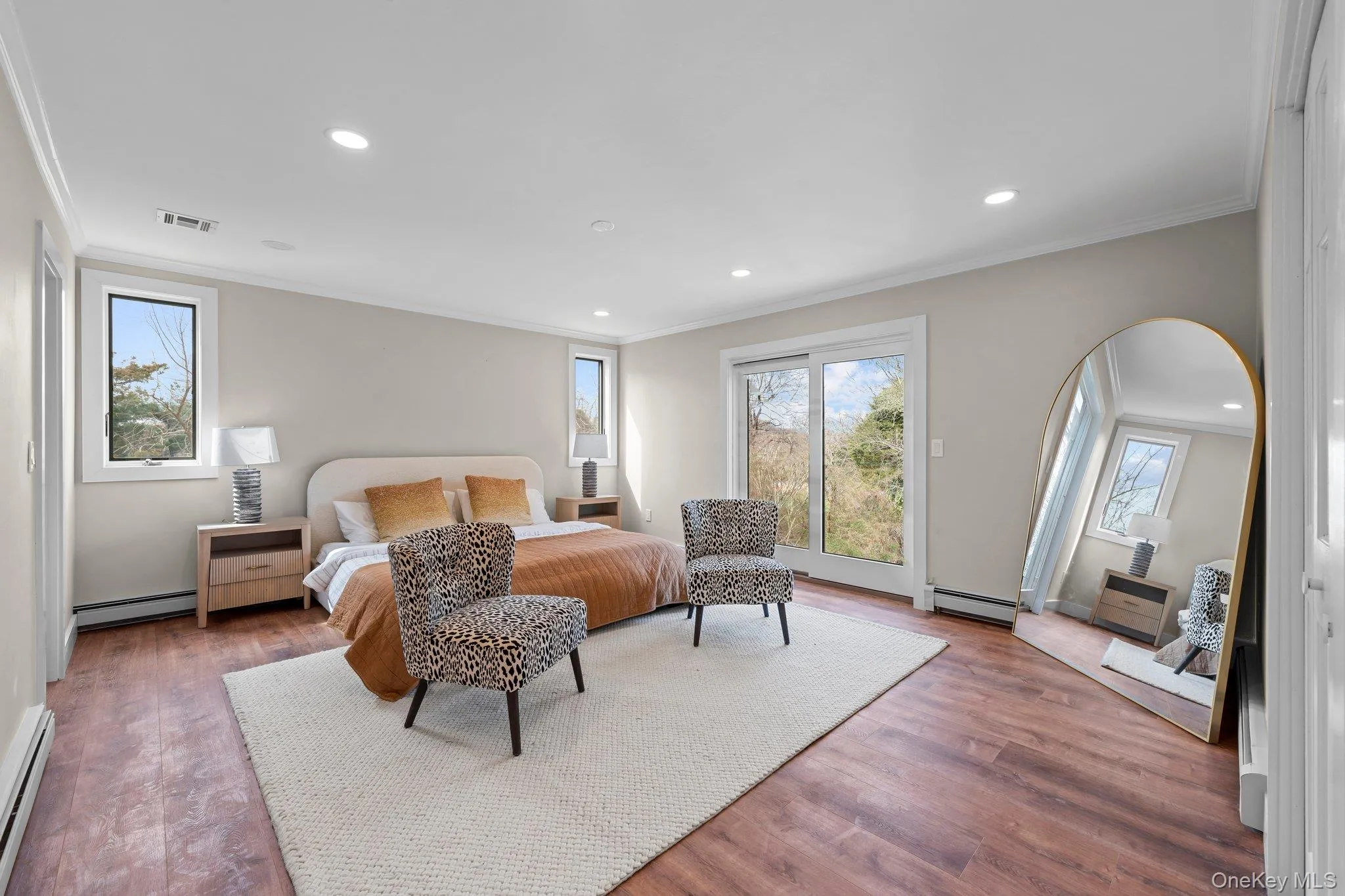 3 Indian Valley Road, Brookhaven, NY, 5 Bedrooms Bedrooms, 15 Rooms Rooms,3 BathroomsBathrooms,Residential,For Rent,Indian Valley,0,KEY1009297 3 Indian Valley Road, Brookhaven, NY, 5 Bedrooms Bedrooms, 15 Rooms Rooms,3 BathroomsBathrooms,Residential,For Rent,Indian Valley,0,KEY1009297