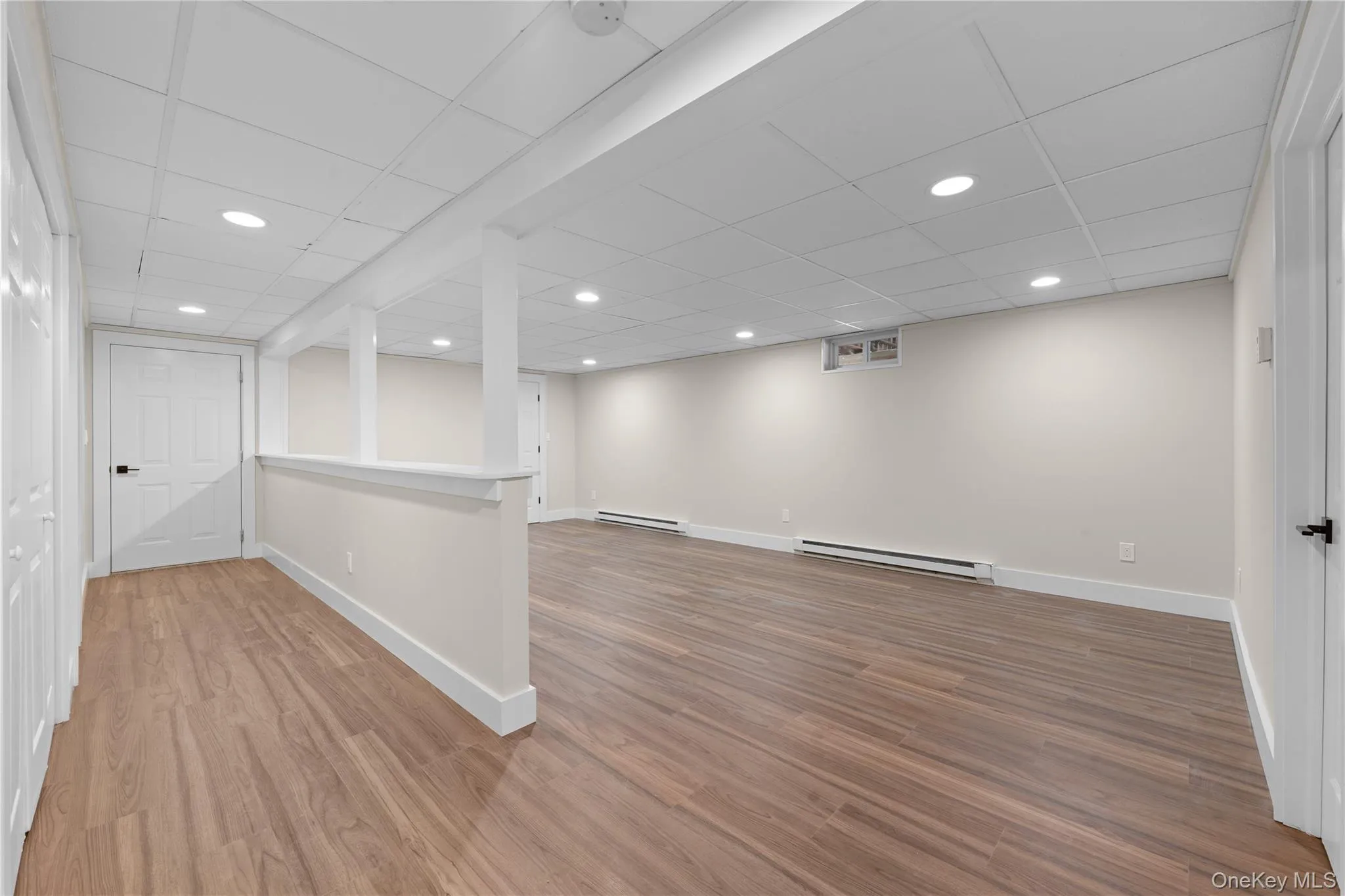 3 Indian Valley Road, Brookhaven, NY, 5 Bedrooms Bedrooms, 15 Rooms Rooms,3 BathroomsBathrooms,Residential,For Rent,Indian Valley,0,KEY1009297 3 Indian Valley Road, Brookhaven, NY, 5 Bedrooms Bedrooms, 15 Rooms Rooms,3 BathroomsBathrooms,Residential,For Rent,Indian Valley,0,KEY1009297
