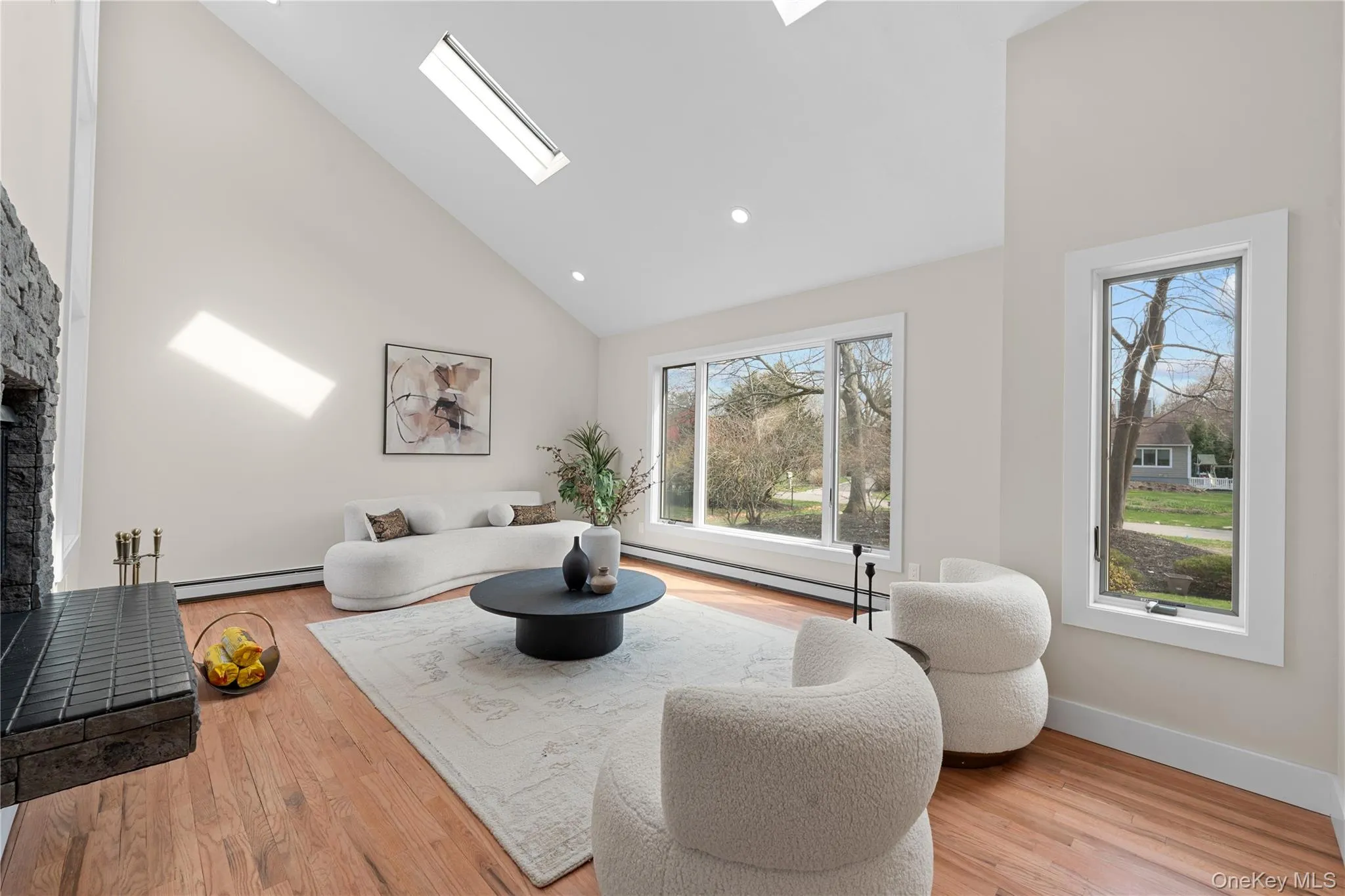 3 Indian Valley Road, Brookhaven, NY, 5 Bedrooms Bedrooms, 15 Rooms Rooms,3 BathroomsBathrooms,Residential,For Rent,Indian Valley,0,1009297 3 Indian Valley Road, Brookhaven, NY, 5 Bedrooms Bedrooms, 15 Rooms Rooms,3 BathroomsBathrooms,Residential,For Rent,Indian Valley,0,1009297
