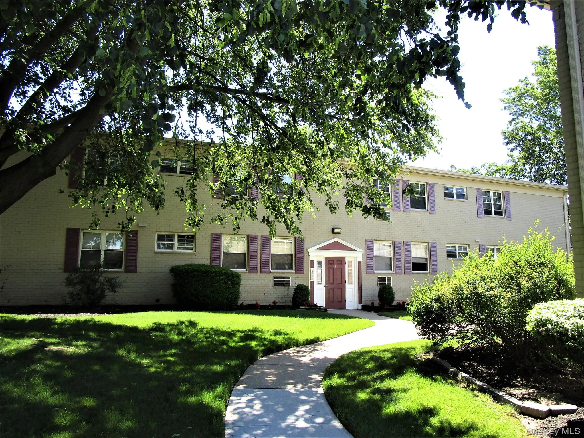 324 Post Avenue, North Hempstead, NY, 1 Bedroom Bedrooms, 3 Rooms Rooms,1 BathroomBathrooms,Residential,For Rent,Post,0,1009299 324 Post Avenue, North Hempstead, NY, 1 Bedroom Bedrooms, 3 Rooms Rooms,1 BathroomBathrooms,Residential,For Rent,Post,0,1009299
