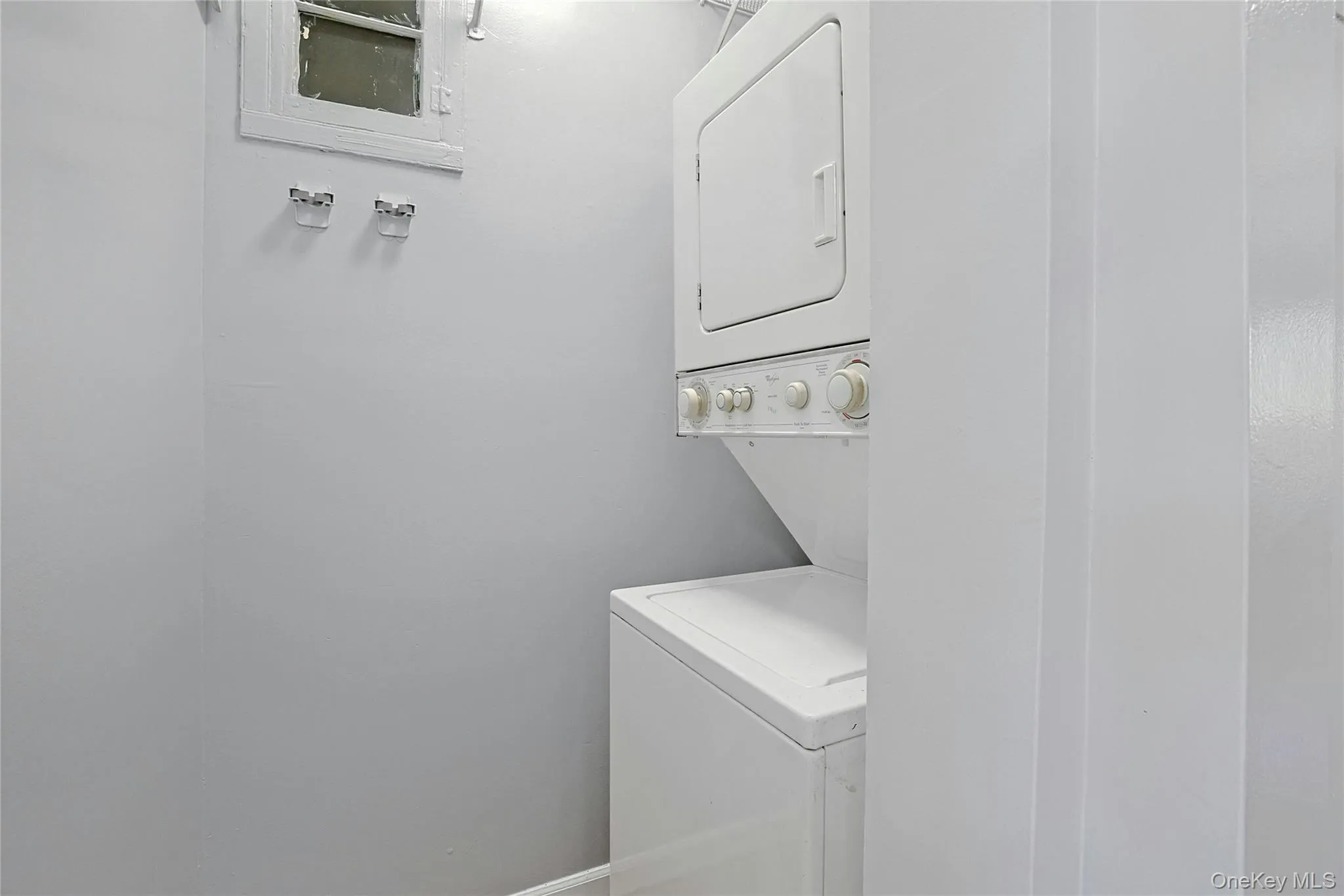 202 Main, Orangetown, NY, 2 Bedrooms Bedrooms, 6 Rooms Rooms,1 BathroomBathrooms,Residential Lease,For Rent,Main,0,1009300 202 Main, Orangetown, NY, 2 Bedrooms Bedrooms, 6 Rooms Rooms,1 BathroomBathrooms,Residential Lease,For Rent,Main,0,1009300