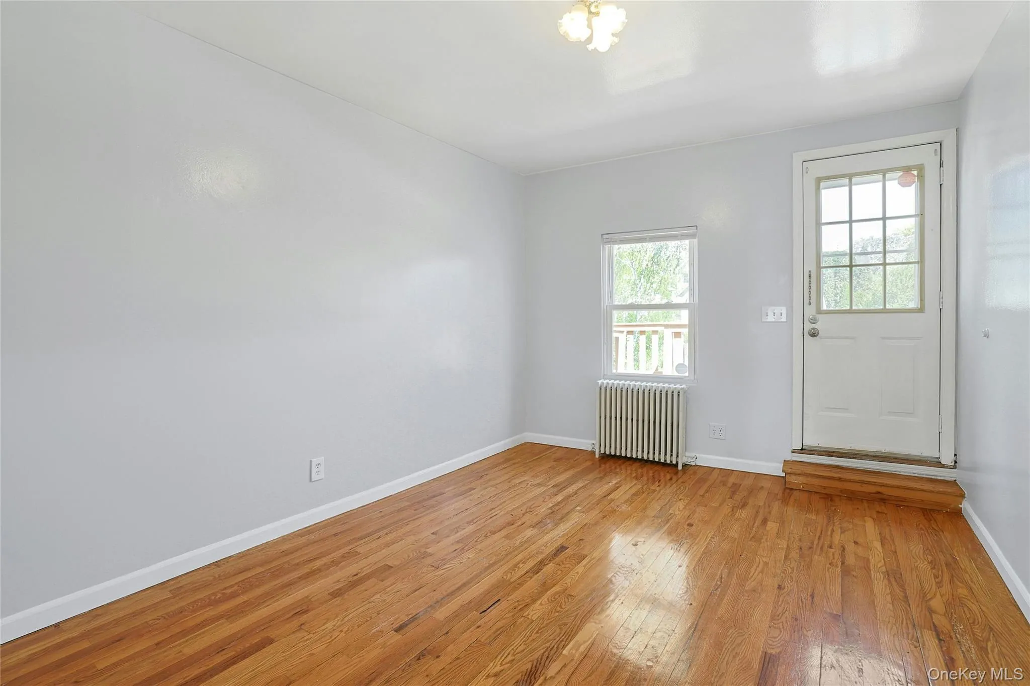 202 Main, Orangetown, NY, 2 Bedrooms Bedrooms, 6 Rooms Rooms,1 BathroomBathrooms,Residential Lease,For Rent,Main,0,1009300 202 Main, Orangetown, NY, 2 Bedrooms Bedrooms, 6 Rooms Rooms,1 BathroomBathrooms,Residential Lease,For Rent,Main,0,1009300