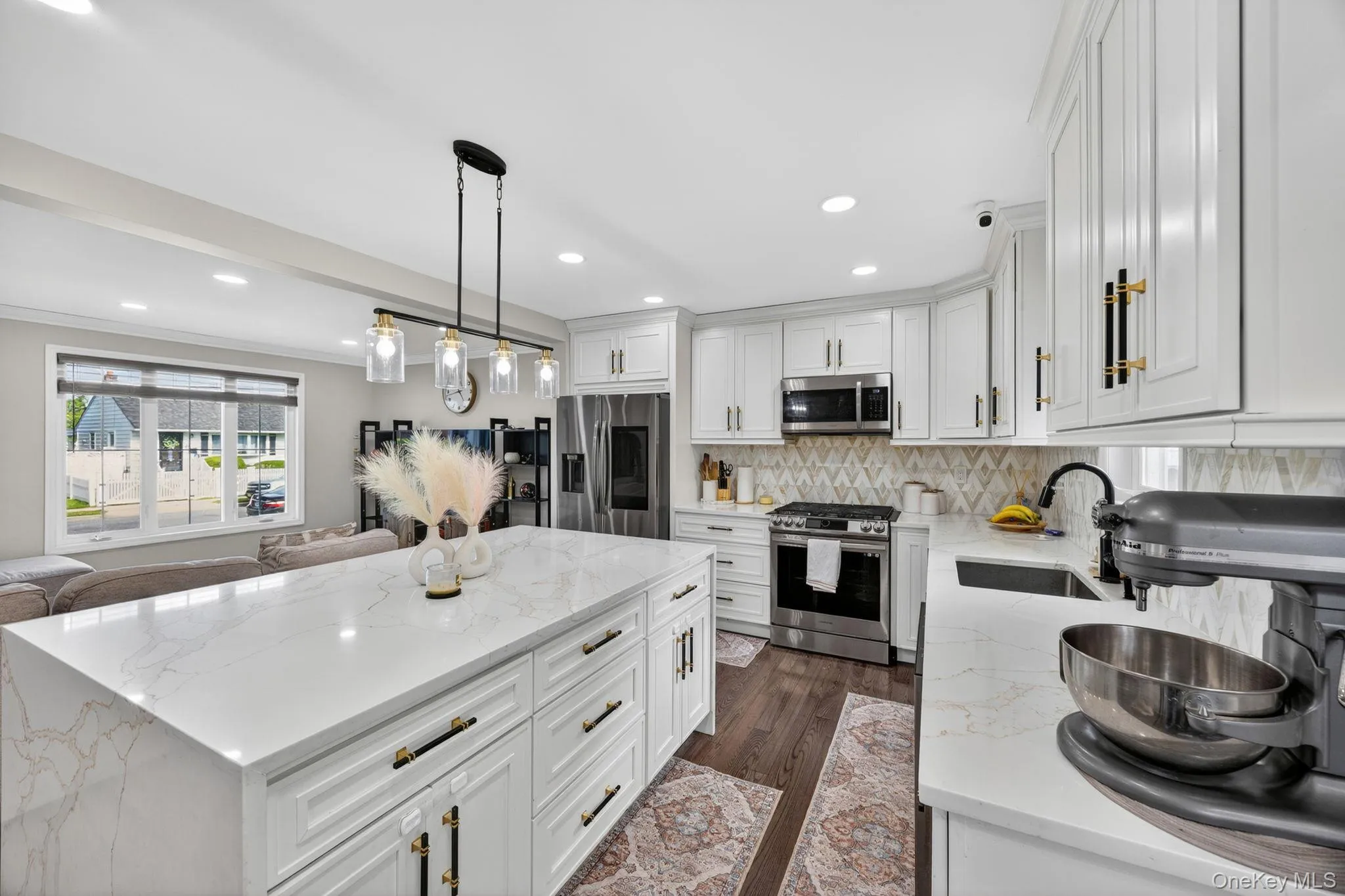 99 Kuhl Avenue, Oyster Bay, NY, 4 Bedrooms Bedrooms, 8 Rooms Rooms,4 BathroomsBathrooms,Residential,For Rent,Kuhl,0,1009307 99 Kuhl Avenue, Oyster Bay, NY, 4 Bedrooms Bedrooms, 8 Rooms Rooms,4 BathroomsBathrooms,Residential,For Rent,Kuhl,0,1009307