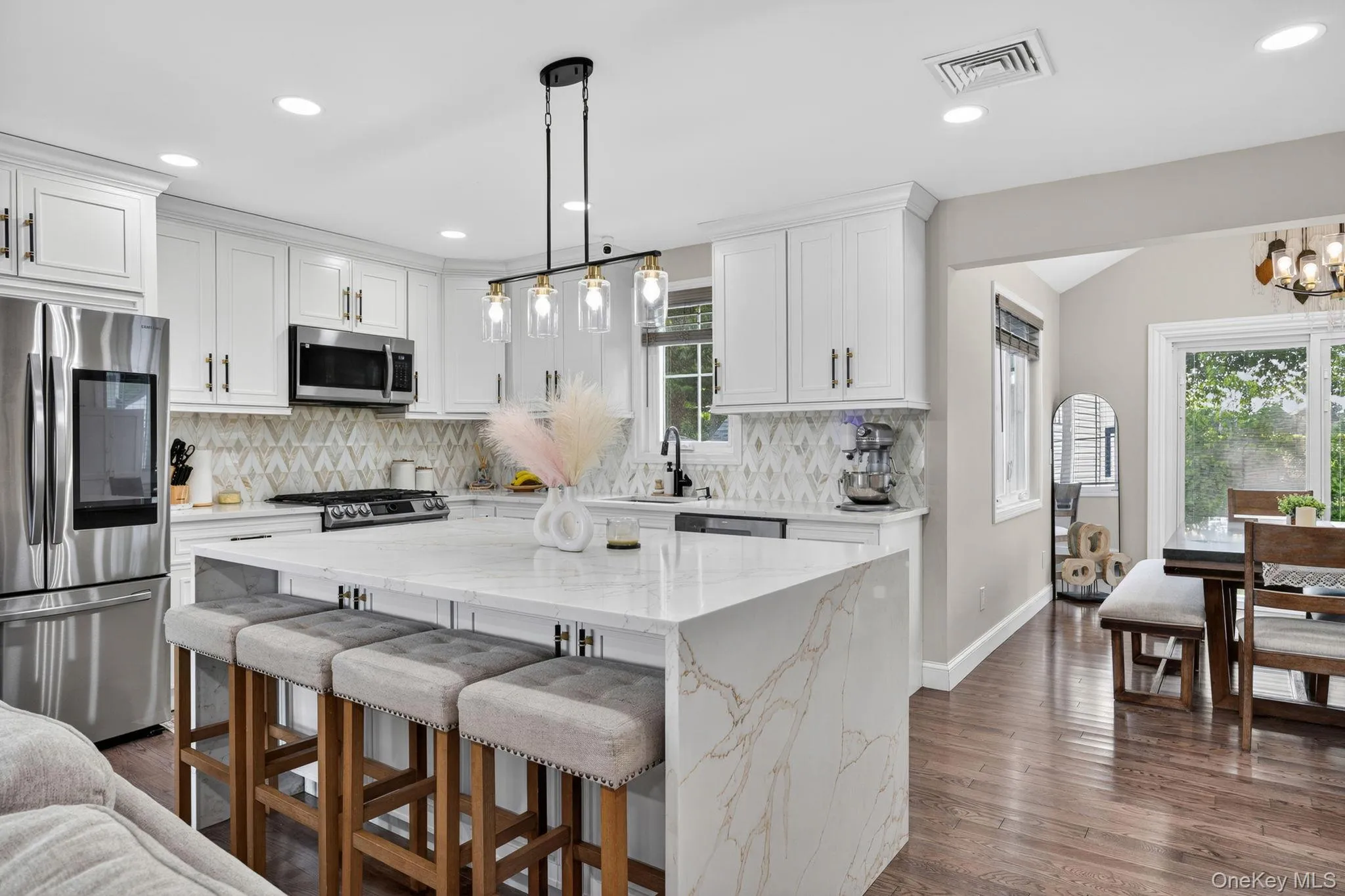 99 Kuhl Avenue, Oyster Bay, NY, 4 Bedrooms Bedrooms, 8 Rooms Rooms,4 BathroomsBathrooms,Residential,For Rent,Kuhl,0,1009307 99 Kuhl Avenue, Oyster Bay, NY, 4 Bedrooms Bedrooms, 8 Rooms Rooms,4 BathroomsBathrooms,Residential,For Rent,Kuhl,0,1009307