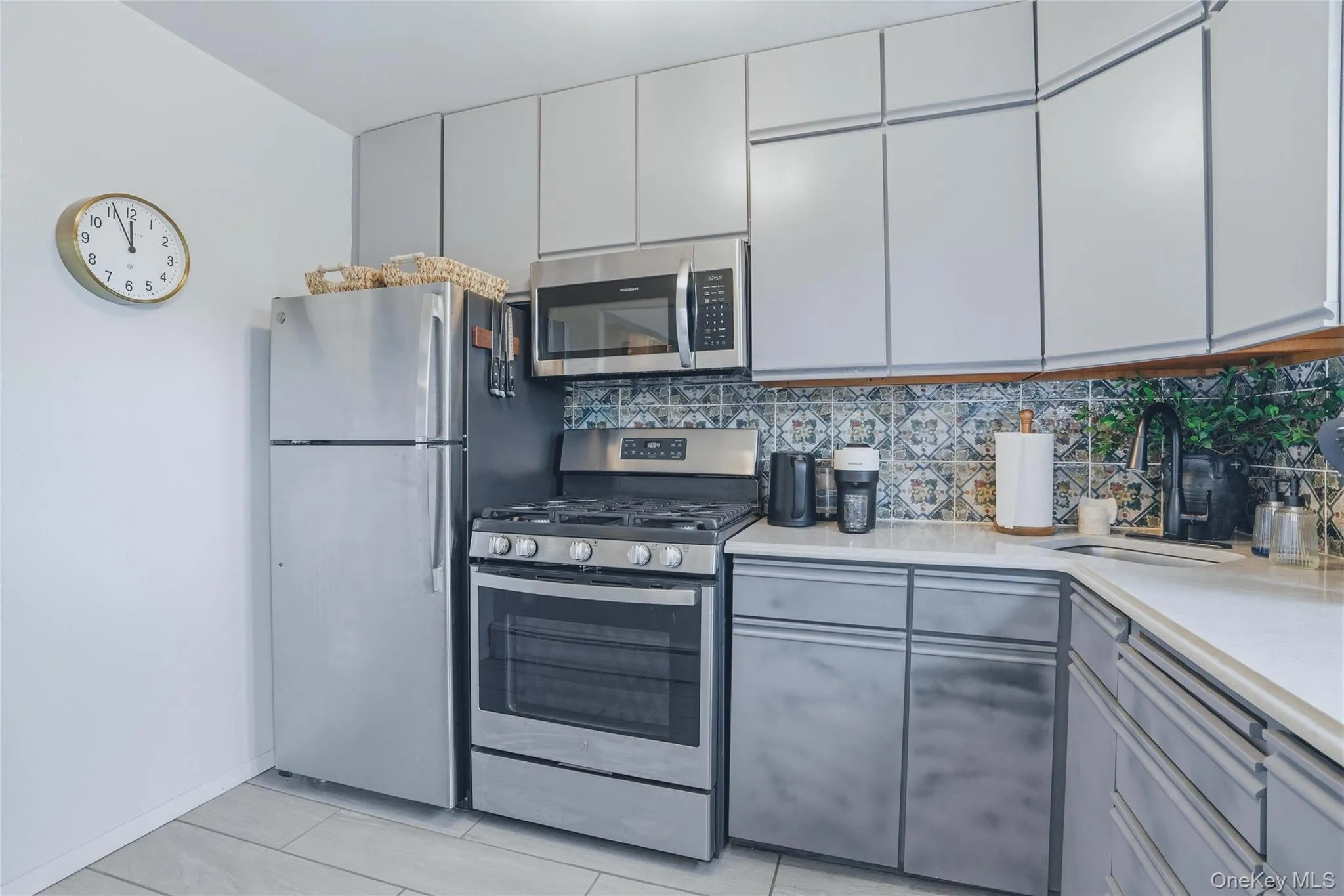 90 Osborne Hill Road, Wappinger, NY, 2 Bedrooms Bedrooms, 5 Rooms Rooms,1 BathroomBathrooms,Residential,For Rent,Osborne Hill,0,1009312 90 Osborne Hill Road, Wappinger, NY, 2 Bedrooms Bedrooms, 5 Rooms Rooms,1 BathroomBathrooms,Residential,For Rent,Osborne Hill,0,1009312