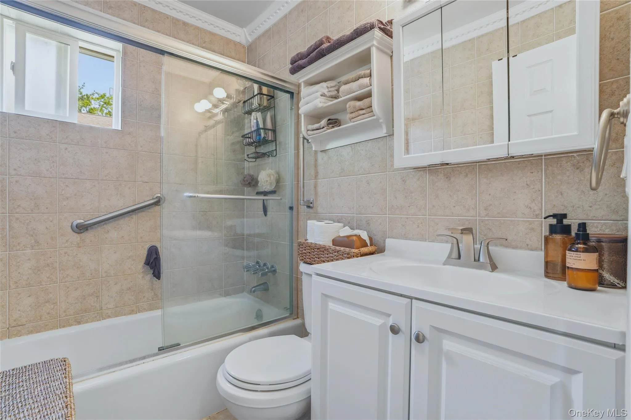 90 Osborne Hill Road, Wappinger, NY, 2 Bedrooms Bedrooms, 5 Rooms Rooms,1 BathroomBathrooms,Residential,For Rent,Osborne Hill,0,1009312 90 Osborne Hill Road, Wappinger, NY, 2 Bedrooms Bedrooms, 5 Rooms Rooms,1 BathroomBathrooms,Residential,For Rent,Osborne Hill,0,1009312