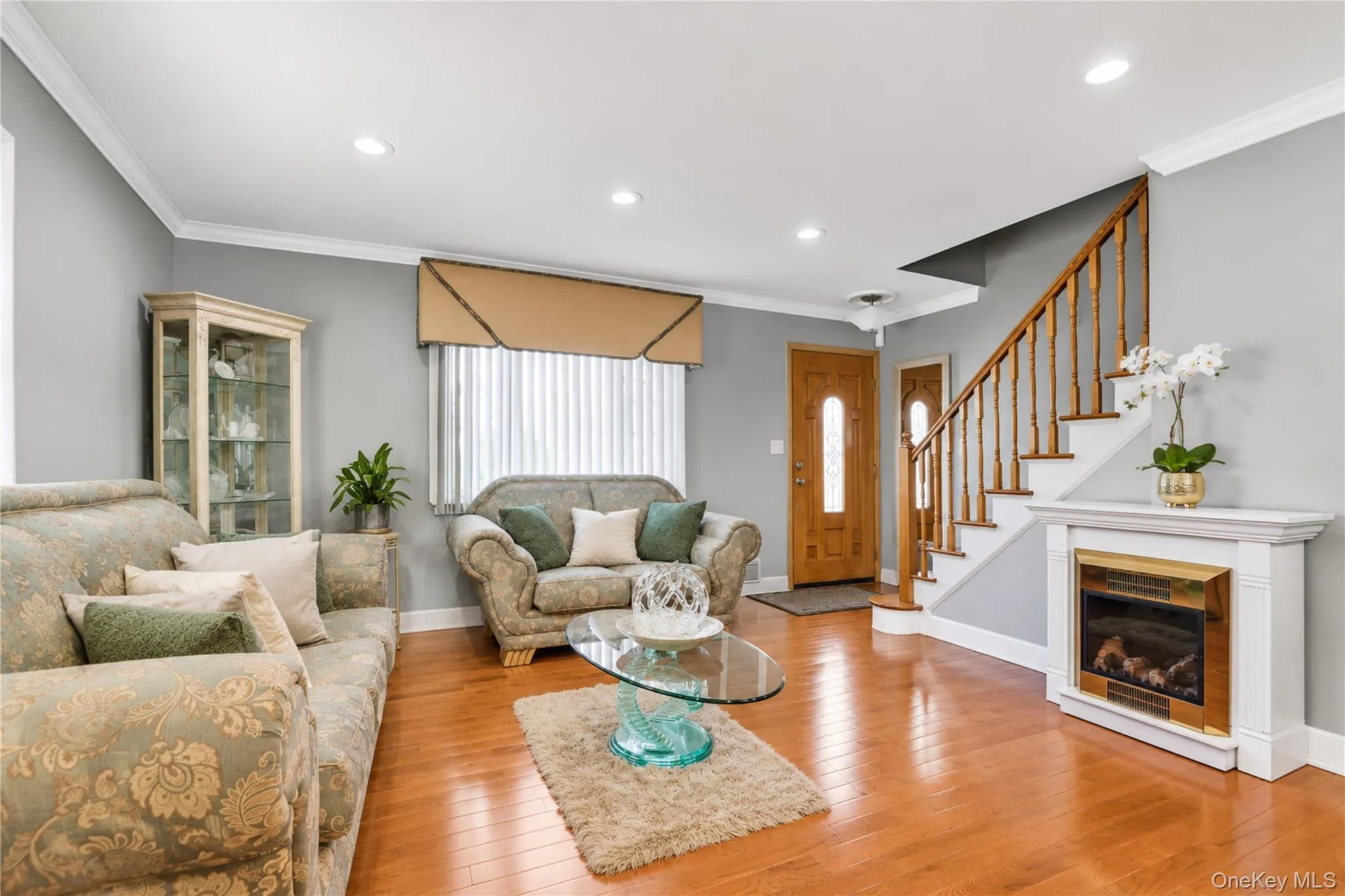 3 Ash Court, Hempstead, NY, 4 Bedrooms Bedrooms, 9 Rooms Rooms,2 BathroomsBathrooms,Residential,For Rent,Ash,0,1009313 3 Ash Court, Hempstead, NY, 4 Bedrooms Bedrooms, 9 Rooms Rooms,2 BathroomsBathrooms,Residential,For Rent,Ash,0,1009313