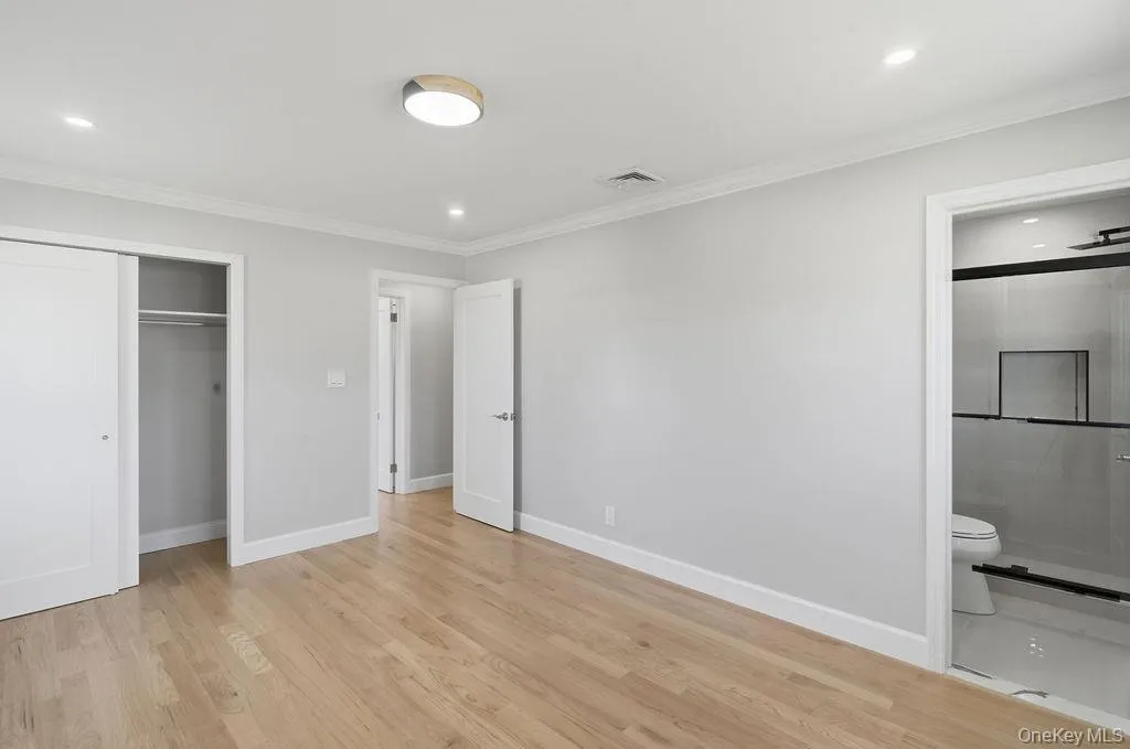 2934 Kinloch Road, Hempstead, NY, 4 Bedrooms Bedrooms, 7 Rooms Rooms,2 BathroomsBathrooms,Residential,For Rent,Kinloch,0,1009324 2934 Kinloch Road, Hempstead, NY, 4 Bedrooms Bedrooms, 7 Rooms Rooms,2 BathroomsBathrooms,Residential,For Rent,Kinloch,0,1009324